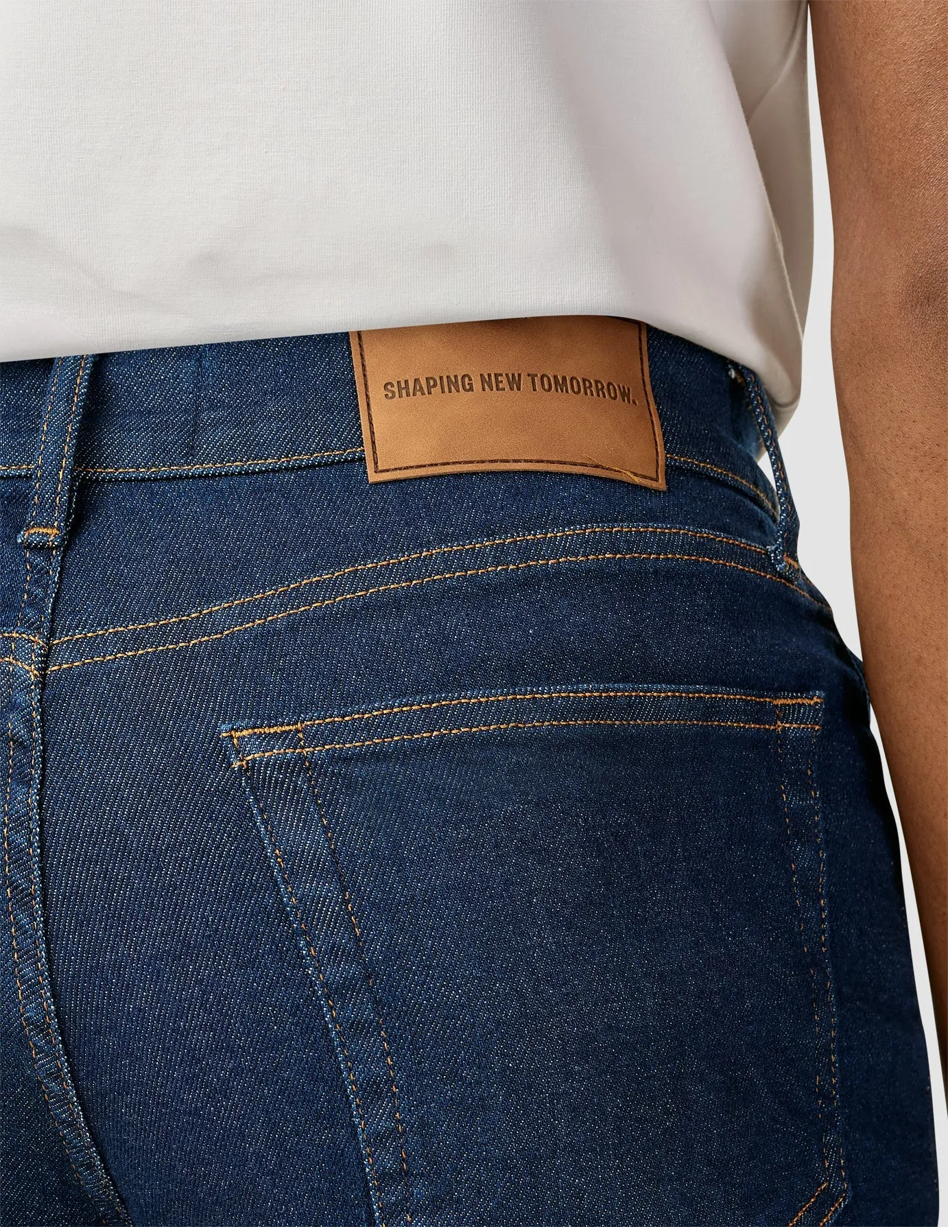 Classic Jeans Slim Midnight Blue Sustainable Beach Day Strong Stitch