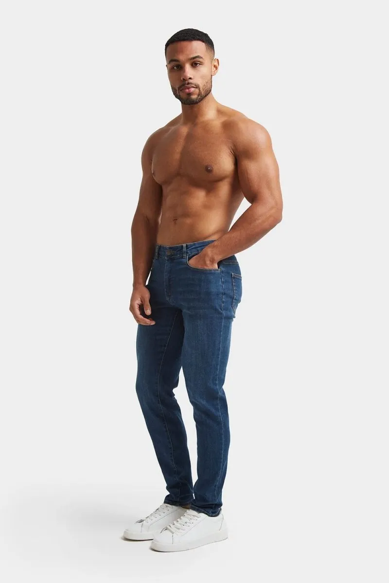 Athletic Fit Jeans in Dark Blue Heavy Duty Zipper Mechanism