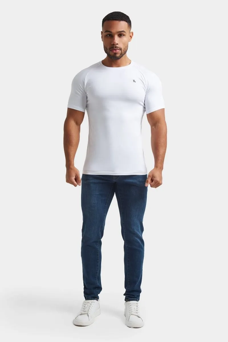 Athletic Fit Jeans in Dark Blue Couple Look Office Wear