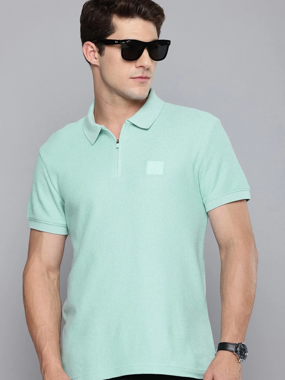 Men's Textured Slim Fit Polo T-Shirt NoChafe Collar Lining