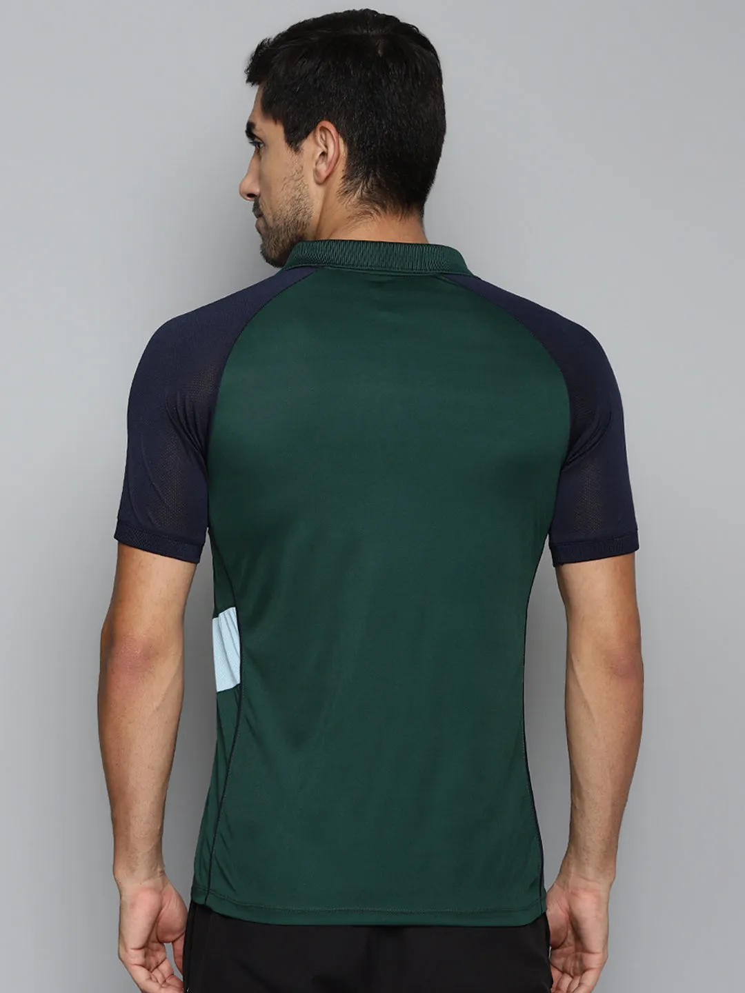 Non Restrictive Cuff Breathable mesh ALCIS Men Green & Navy Blue Colourblocked Polo Collar Slim Fit Running T-shirt