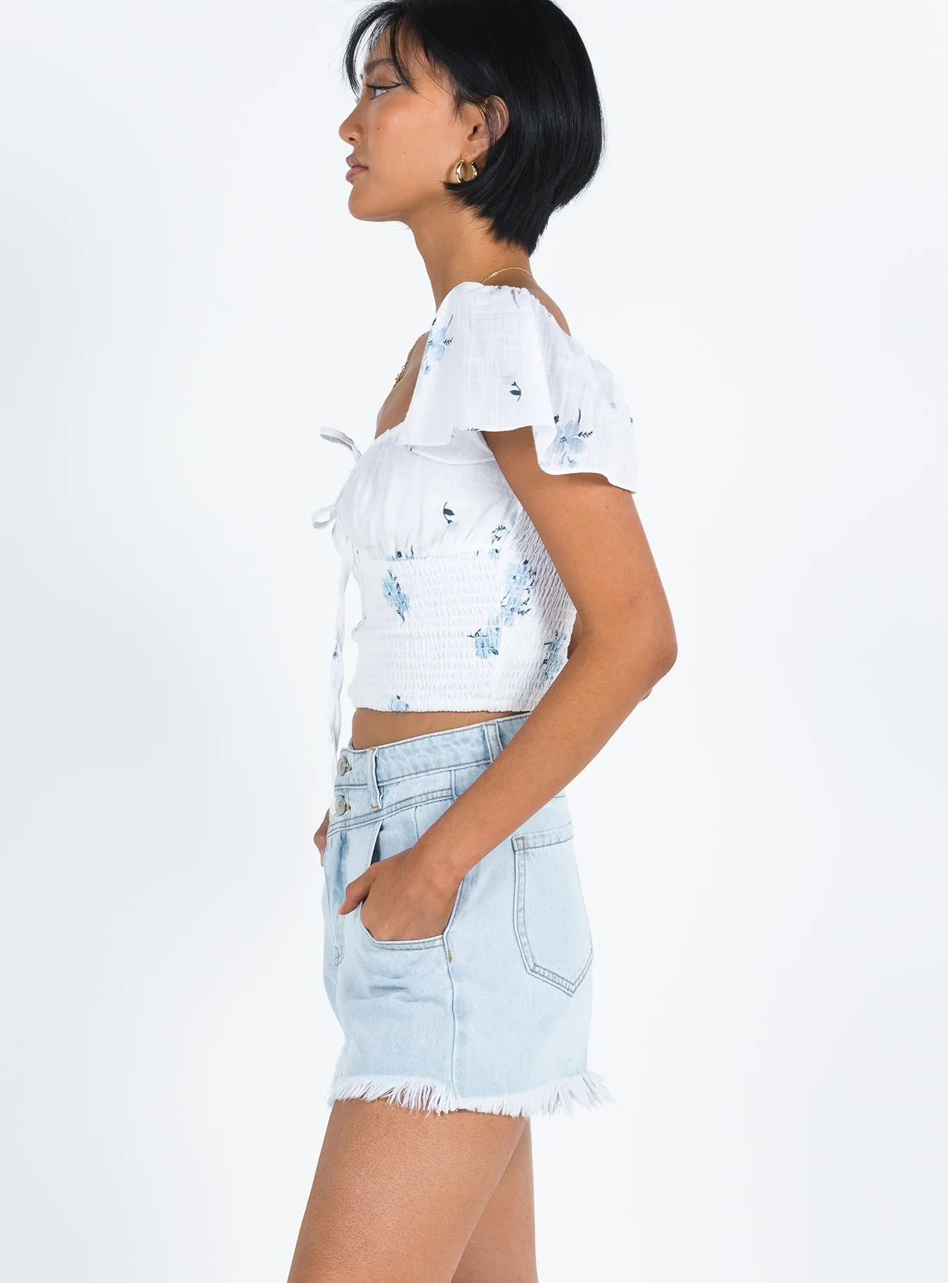 Doughty Shorts Light Wash Denim Love Core MoistureWickingMaterial