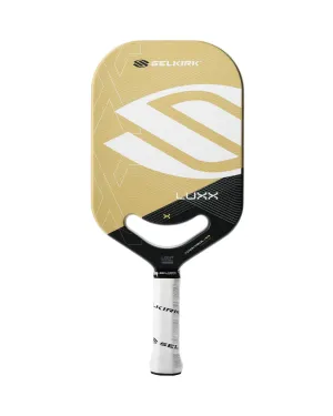 Streetwear vibe Selkirk LUXX Control Air - Invikta - Pickleball Paddle Cozy Feel