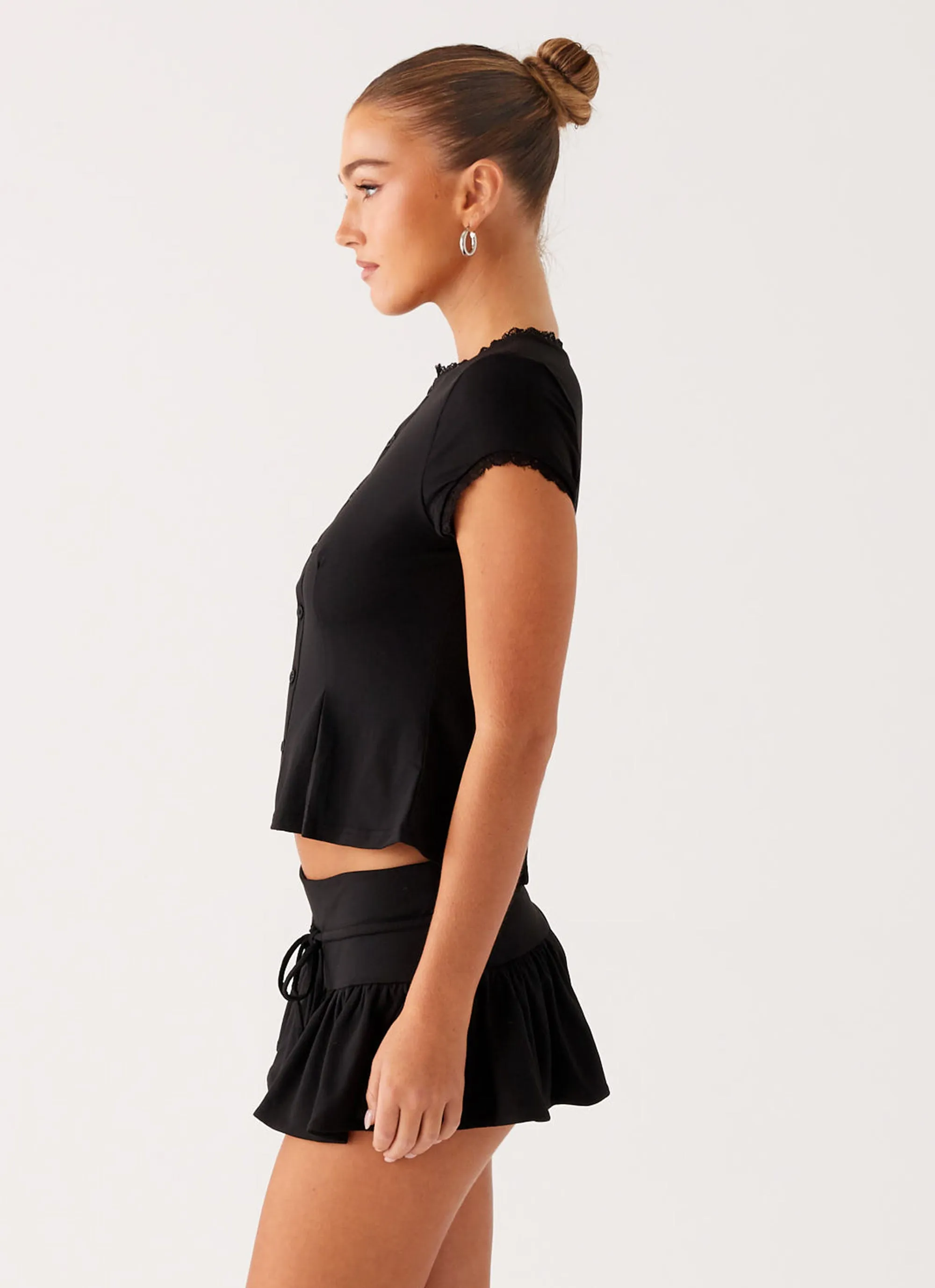 All-Day Fit Trend Smart Landon Mini Skort - Black