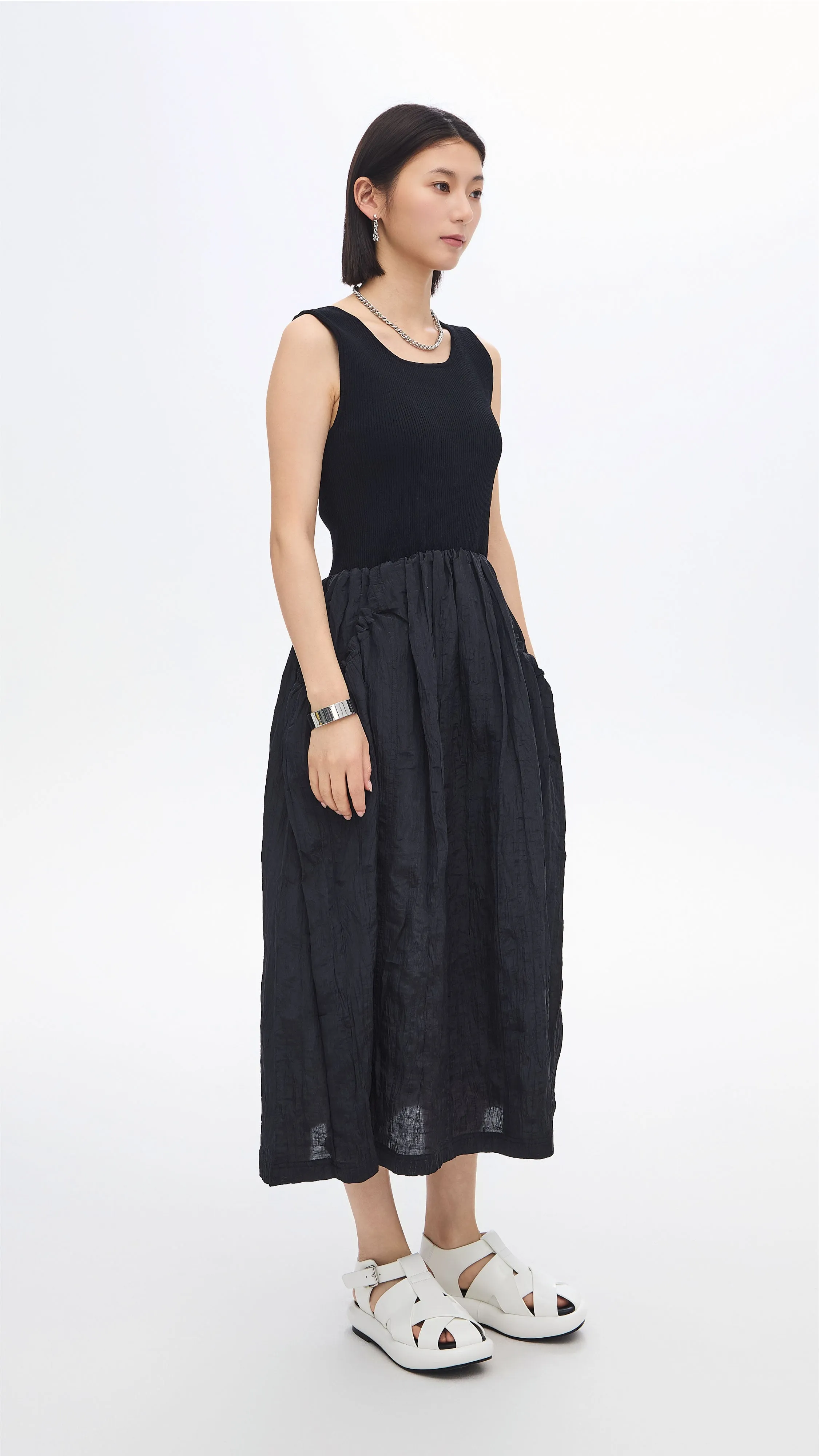 Green Fit Nylon Patch Knit Dress
