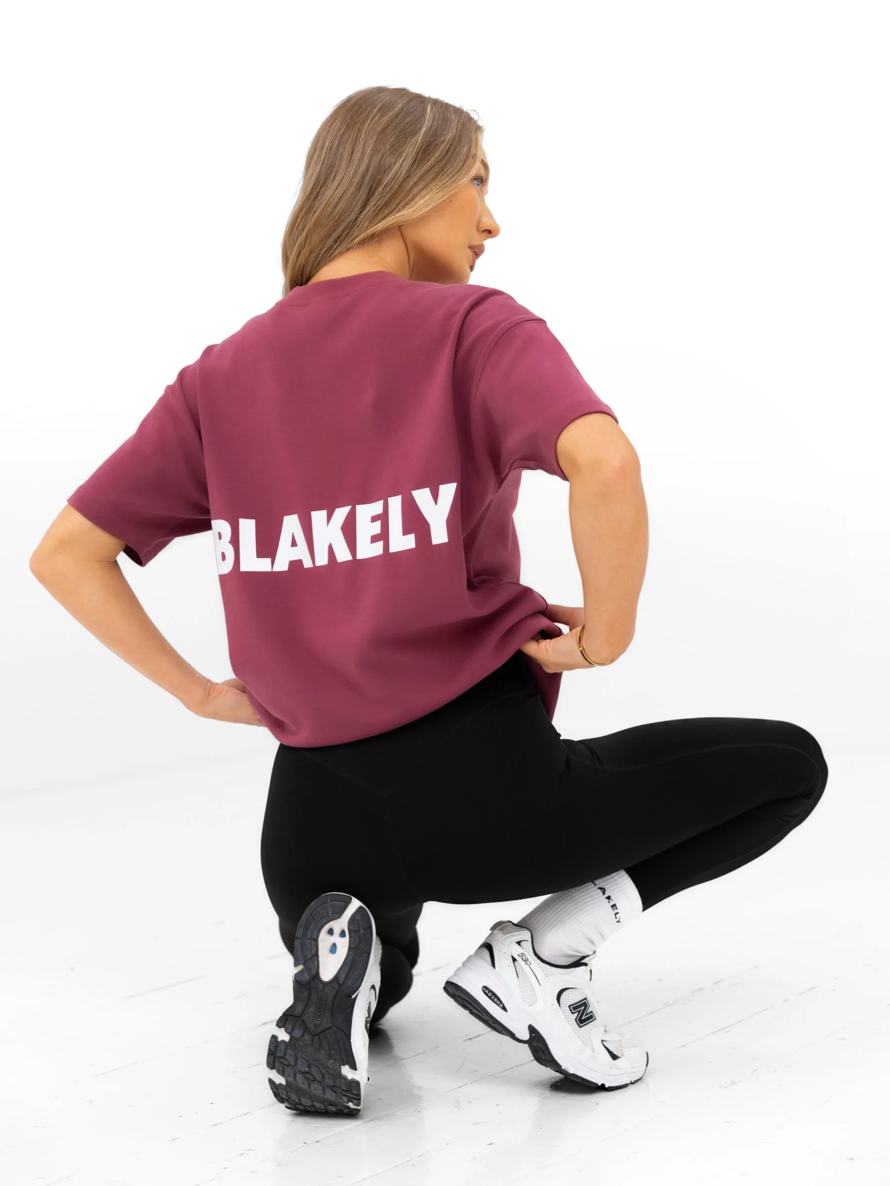 Amelie Oversized T-Shirt - Dark Pink Casual Day Wear