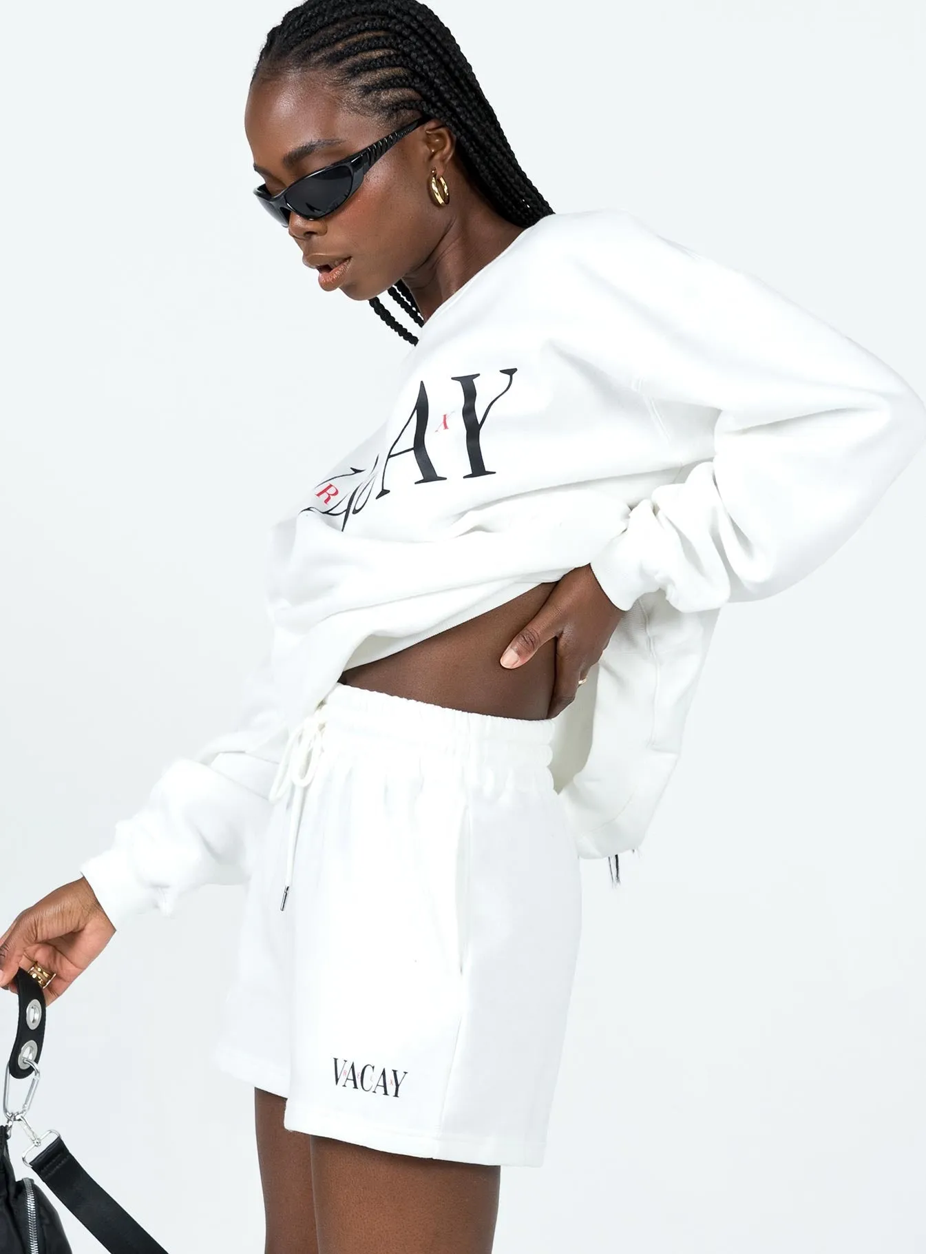 Vaycay Shorts White Sharp Line Evening Chic