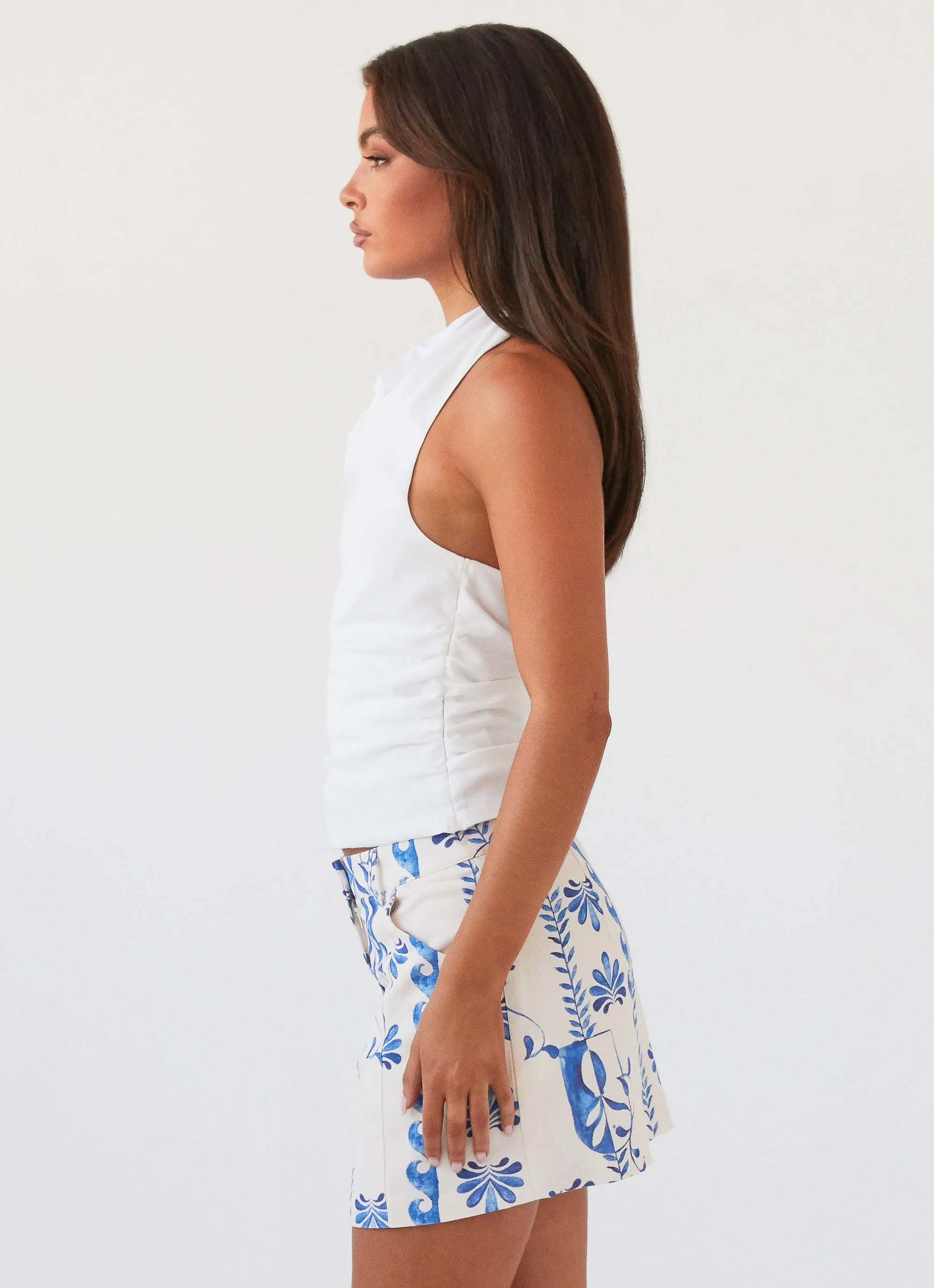 Marissa Linen Mini Skirt - Floral Wave Minimal Outfit Beauty Feel