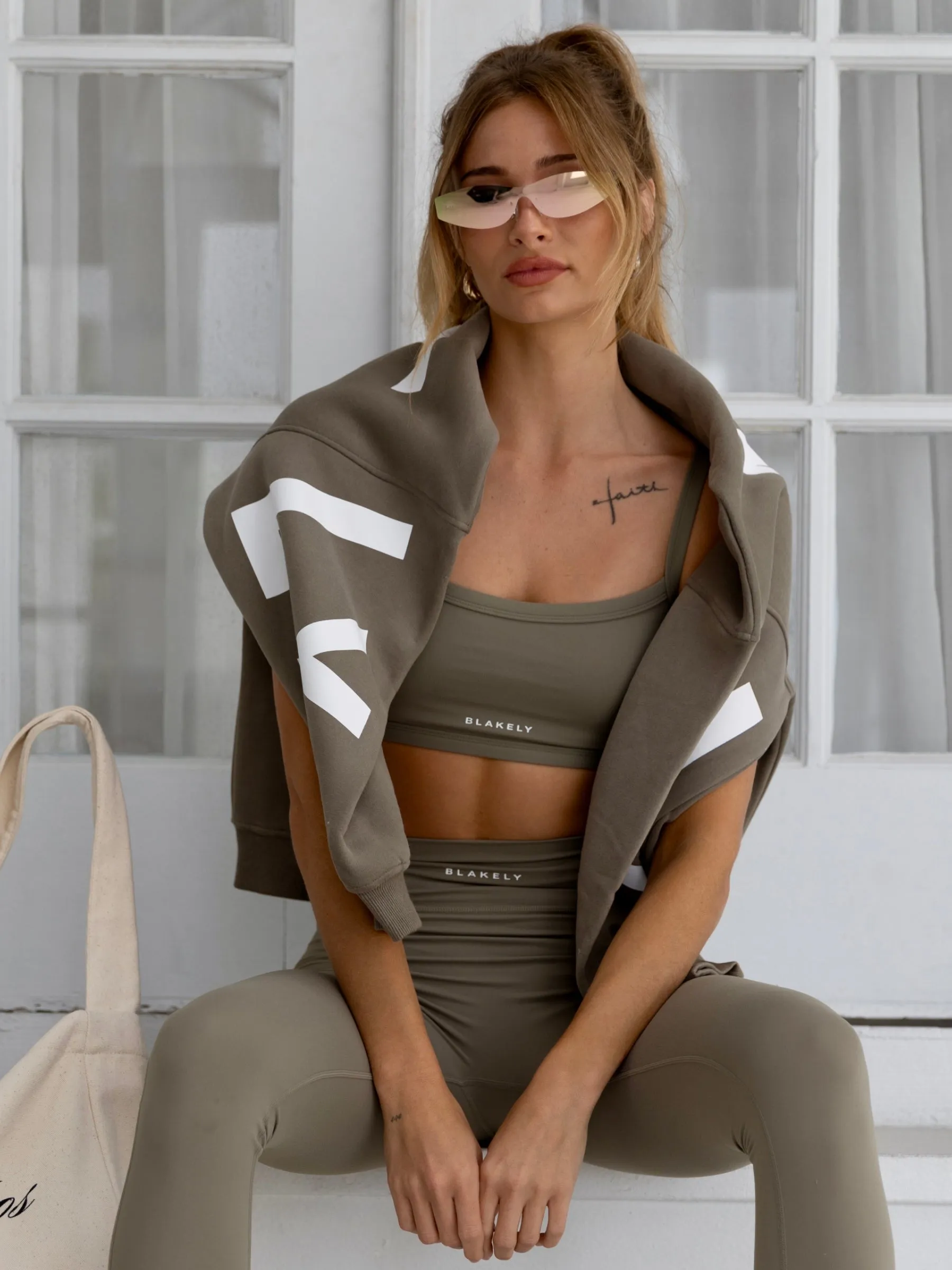 Ultimate Sports Bra - Safari Green Neutral Flexible Wire-Free
