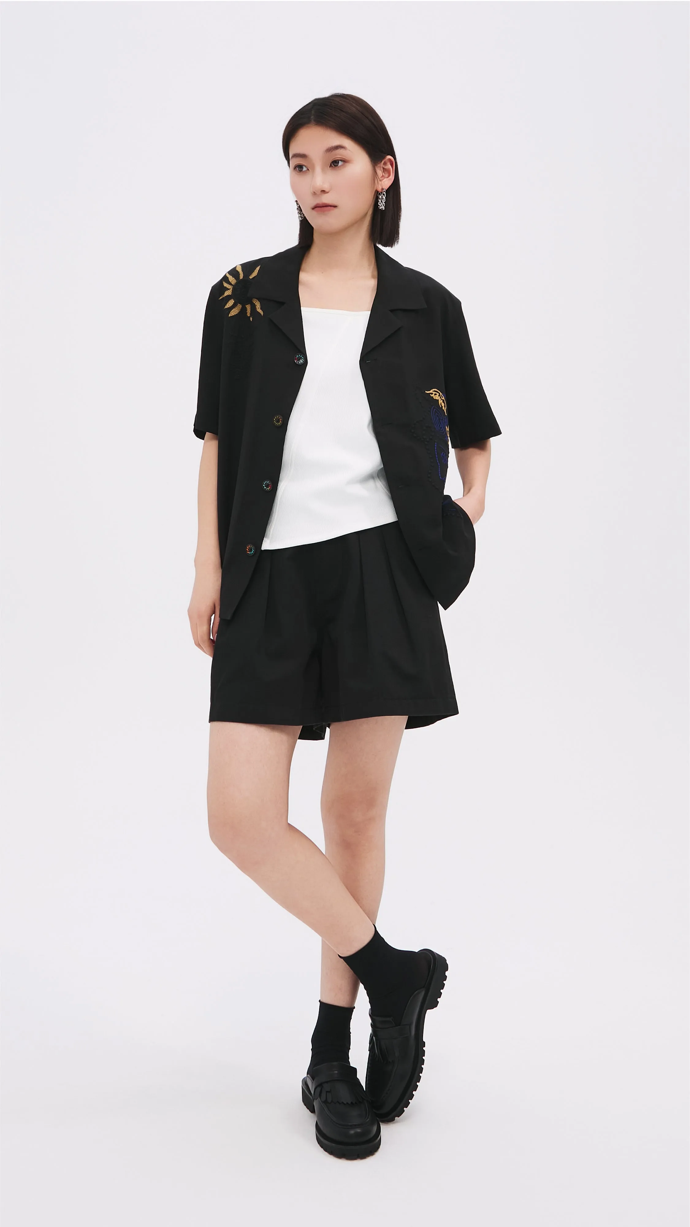 Ruffles Trim Waist Shorts TearResistant ShapeRetentionCloth