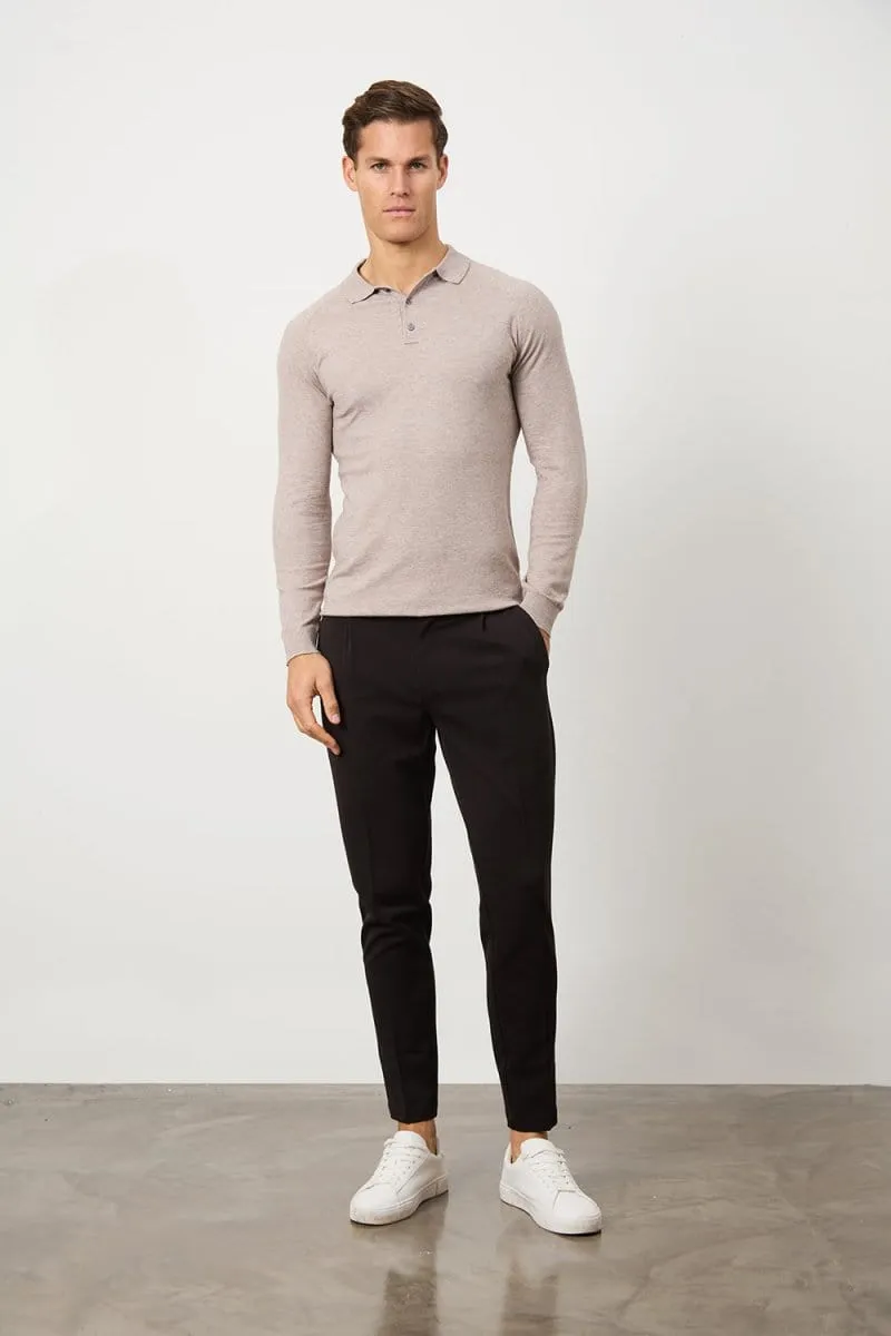 Relaxed Comfort Knitted Polo Shirt in Wheat