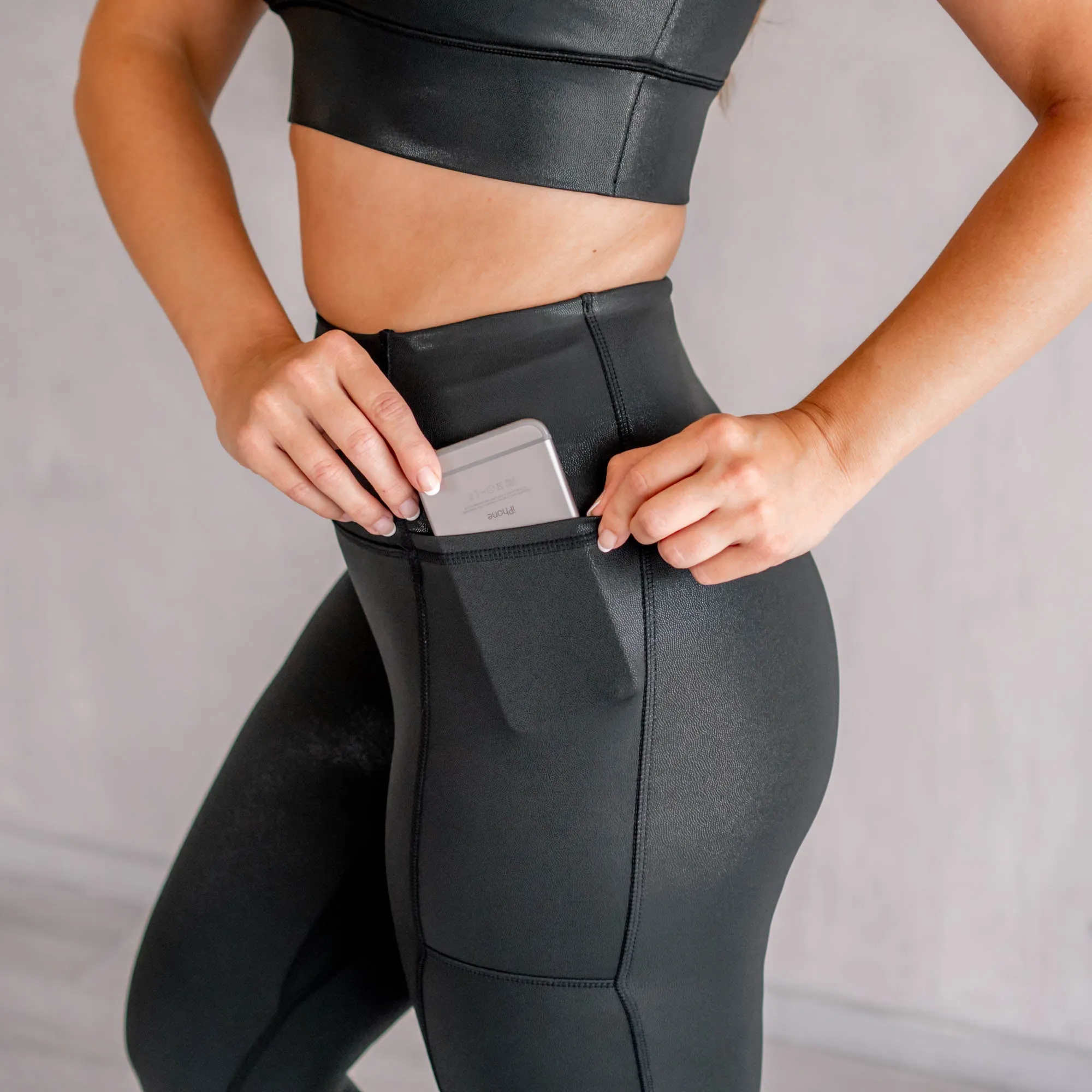 Extra Soft Unisex Style Onyx Jewel Leggings