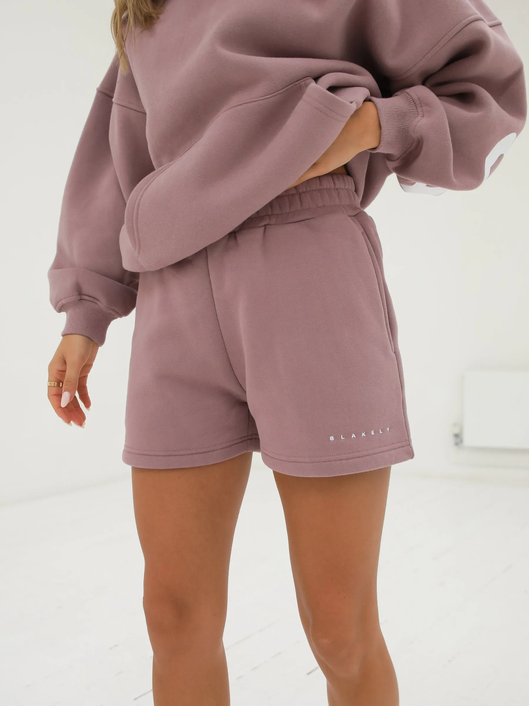 Stylish Design High Rise Waist Isabel Jogger Shorts - Dusty Pink