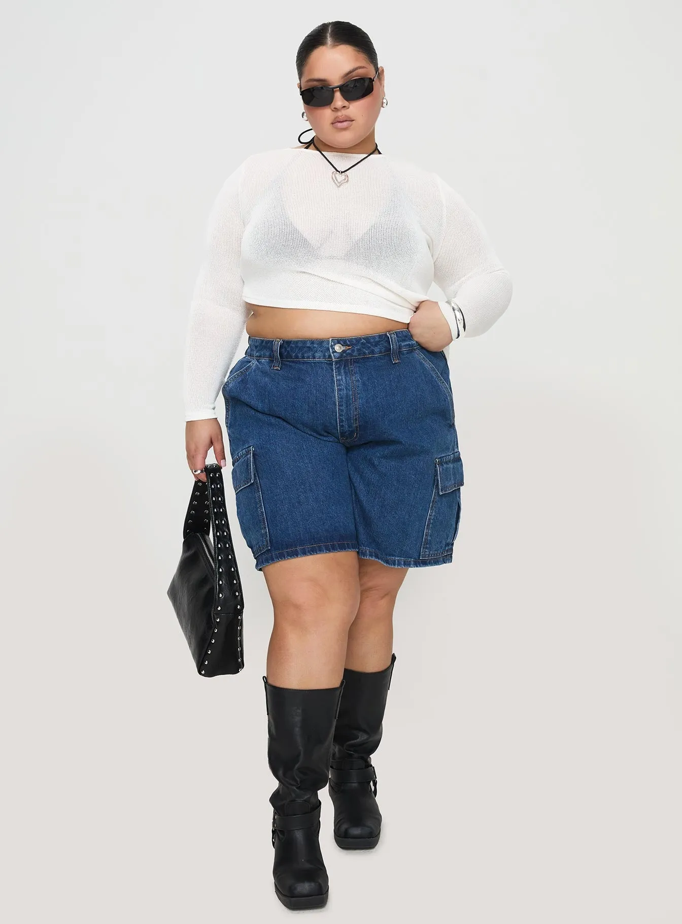 TagFreeDesign Mika Carpenter Denim Shorts Mid Wash Curve