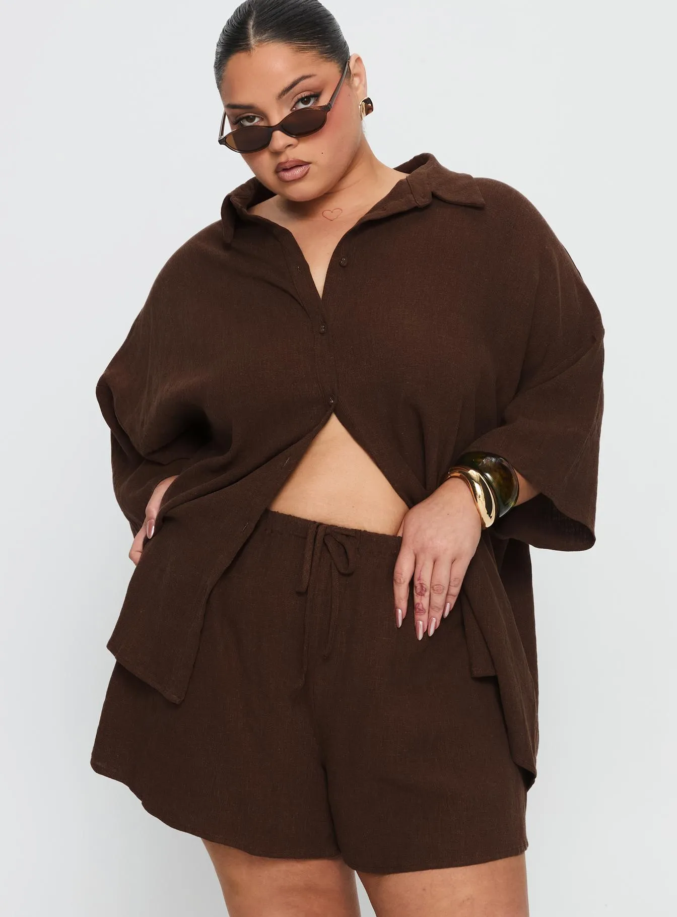 Peni Drawstring Linen Shorts Chocolate Curve Opaque Tone