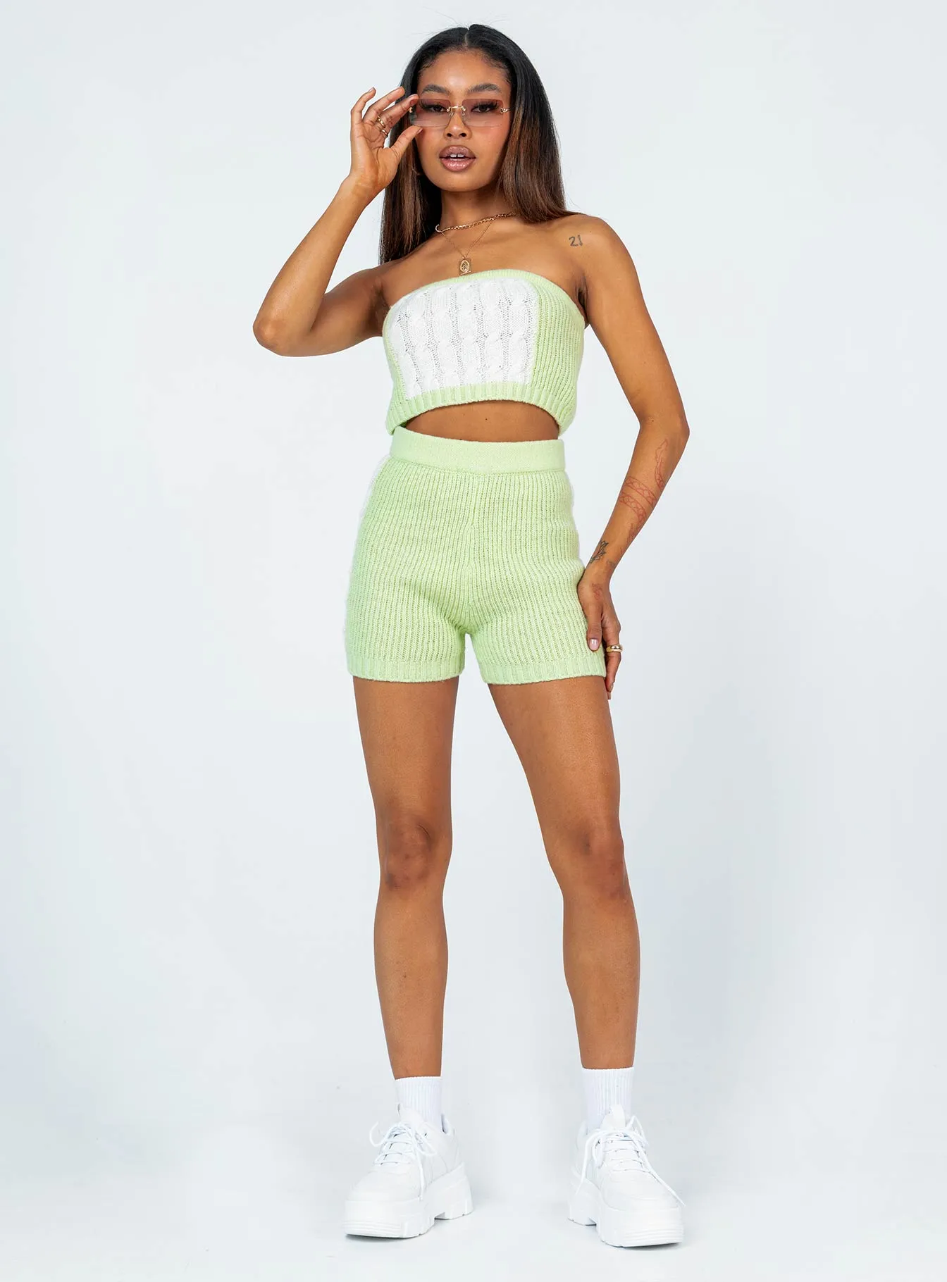 Joy Mood Soft Inner Lining Cal Cable Knit Shorts Green