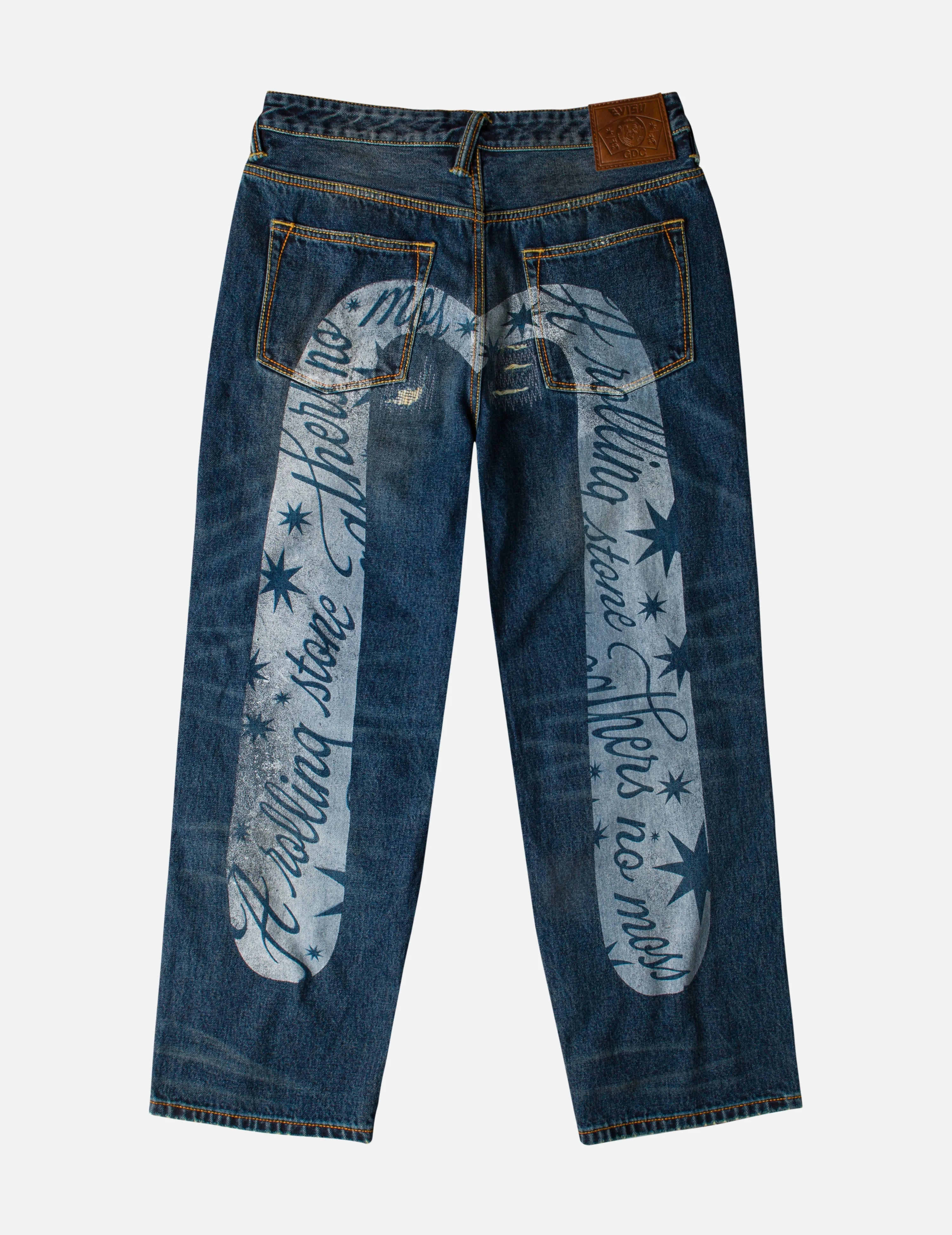 EVISU X GDC ??M?????????f?? Festival Outfit Comfy Artist Vibe Clean Cut