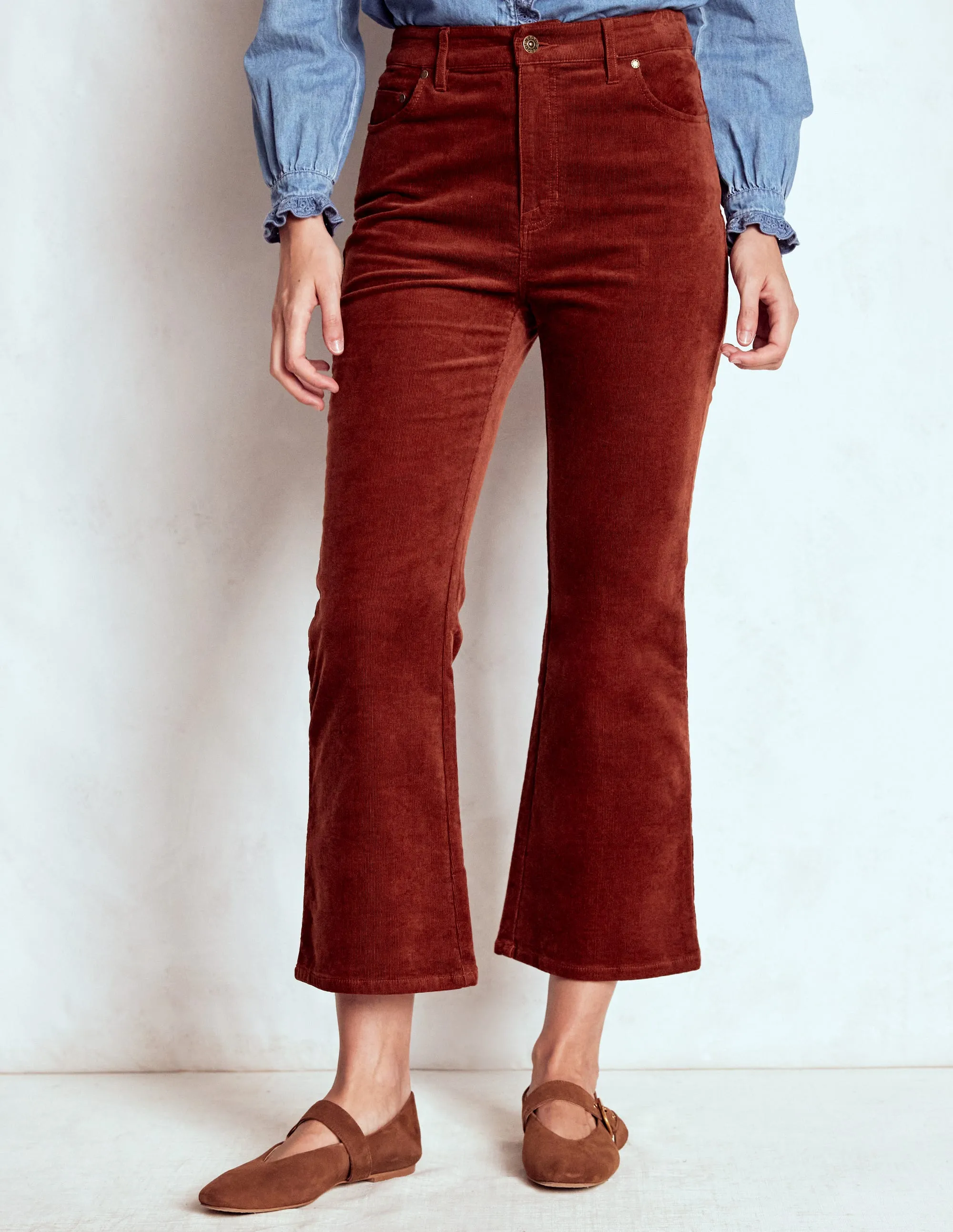 Breathable Feel 5-Pocket Cord Kick Jeans-Fired Brick