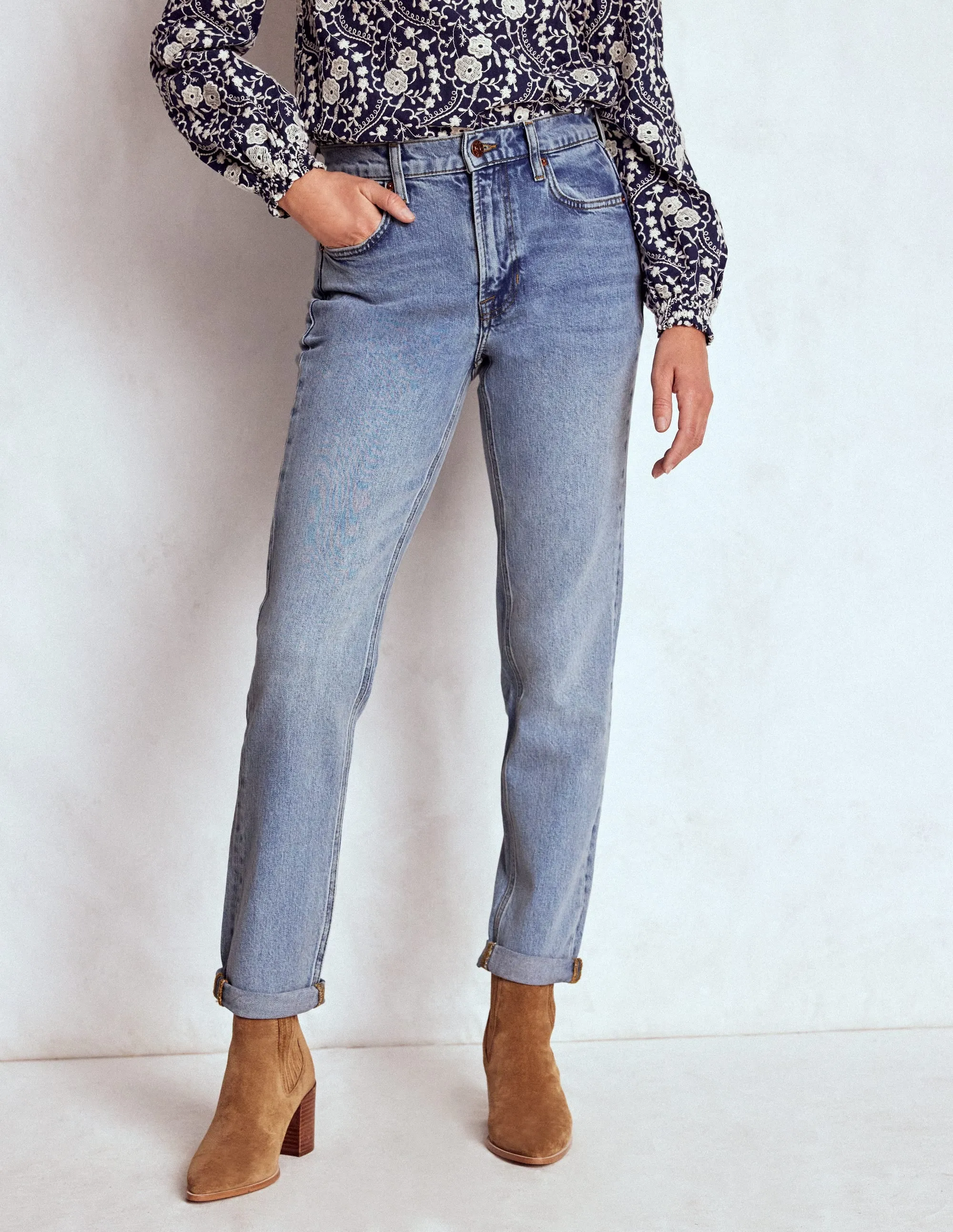 Trend Setter Sunny Vibes Girlfriend Jeans-Light Vintage