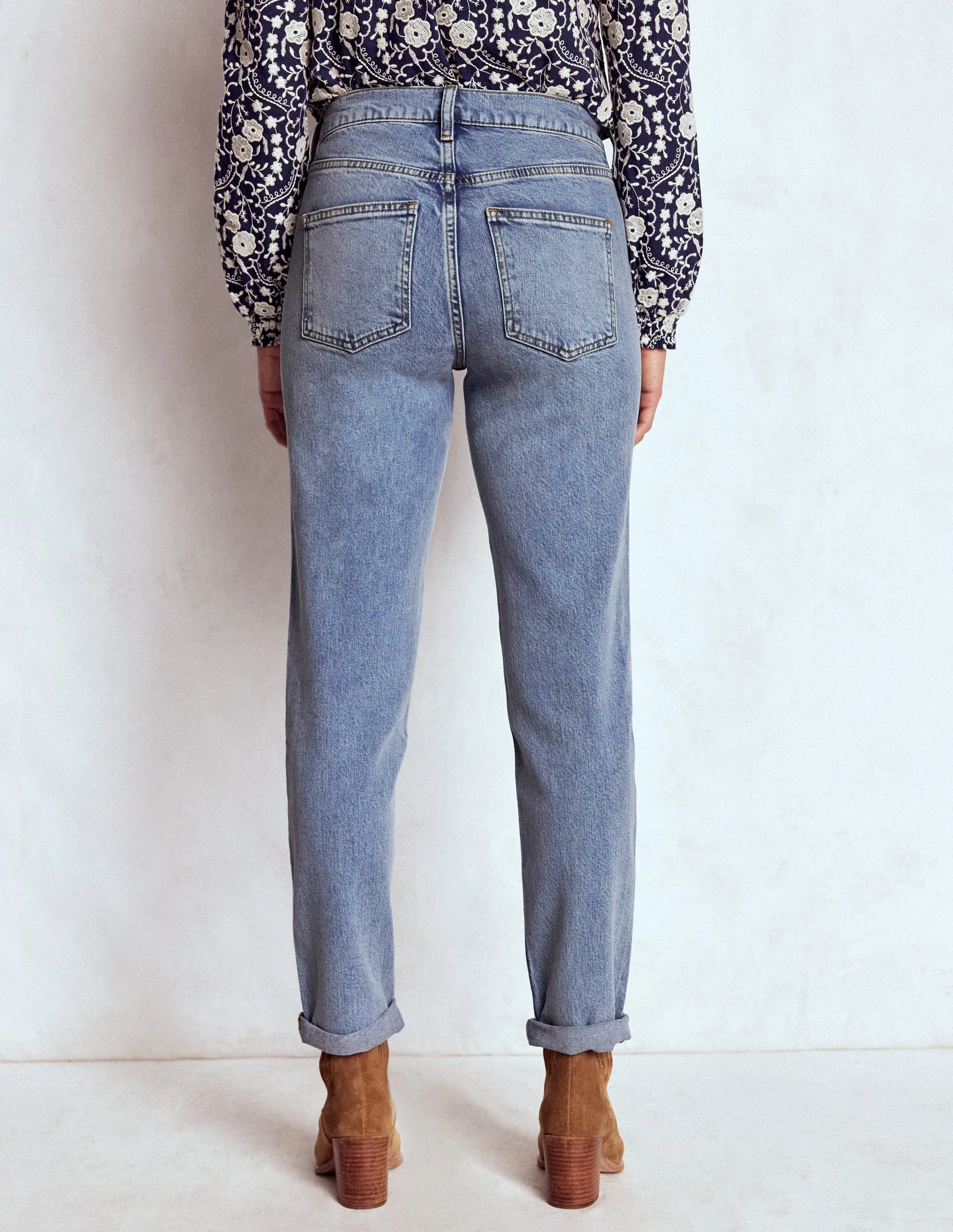 Casual Friday Picnic Style Nature Lover Foundation Piece Girlfriend Jeans-Light Vintage