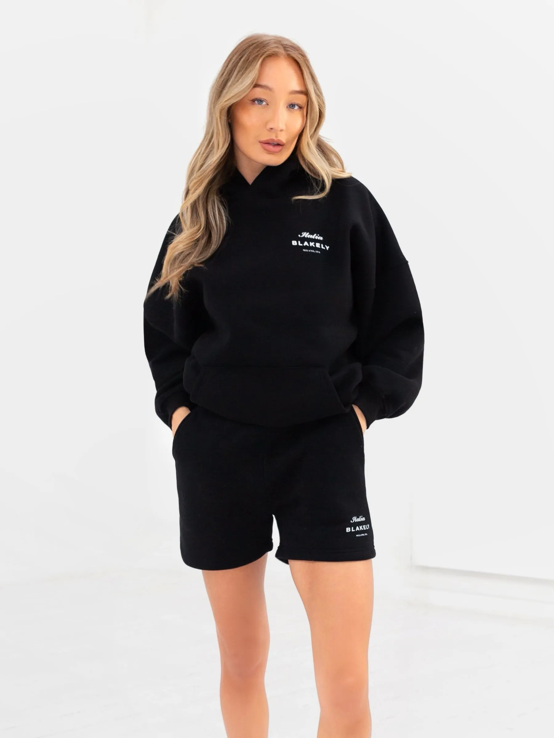 Italia Oversized Hoodie - Black Urban Night
