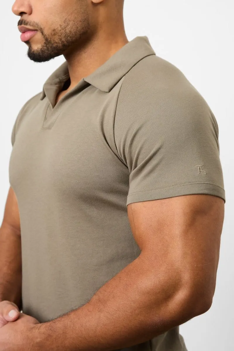 Knit Look Open Collar Polo Shirt in Khaki Stretch Fabric Construction Adaptive Torso Contouring