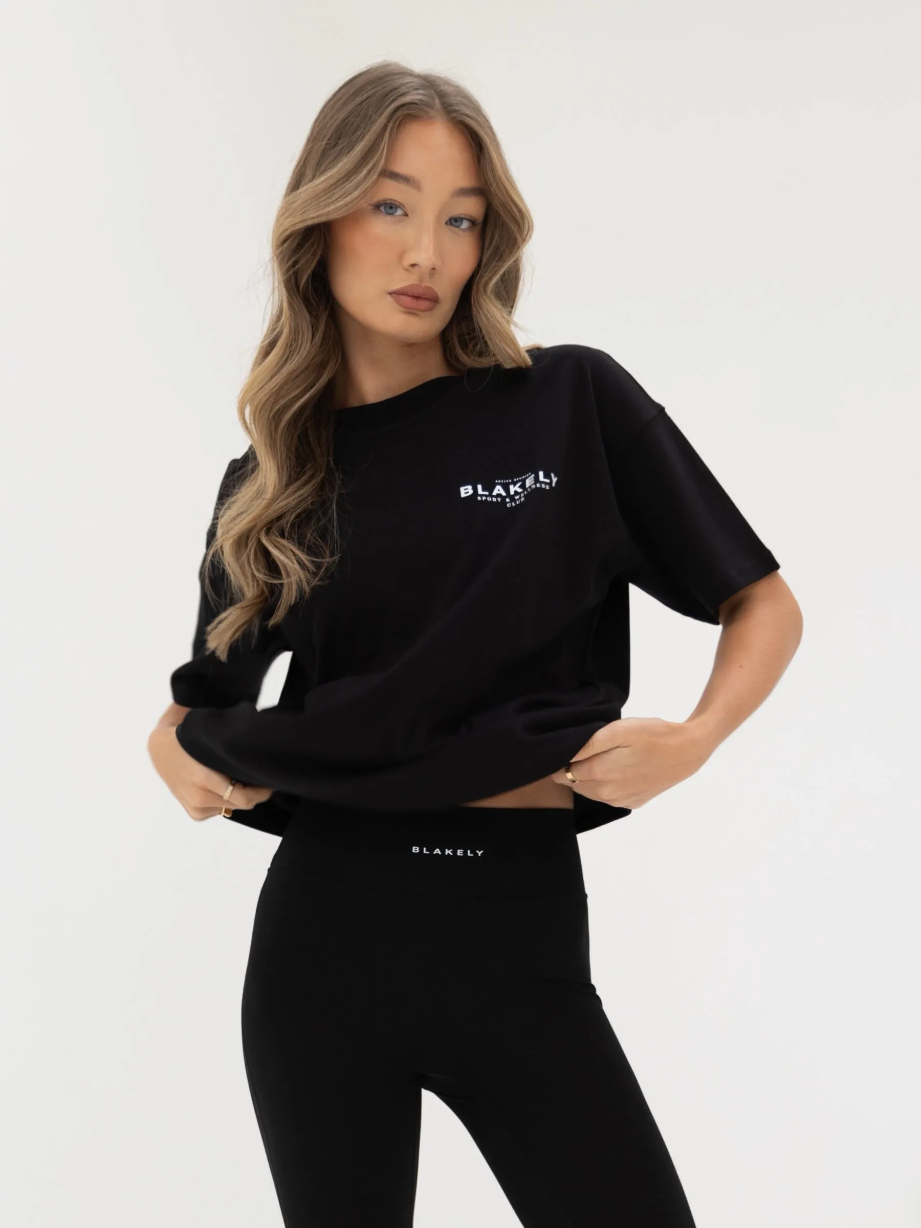 Active Studios Oversized T-Shirt - Black Cozy And Warm FadeResistant Coating