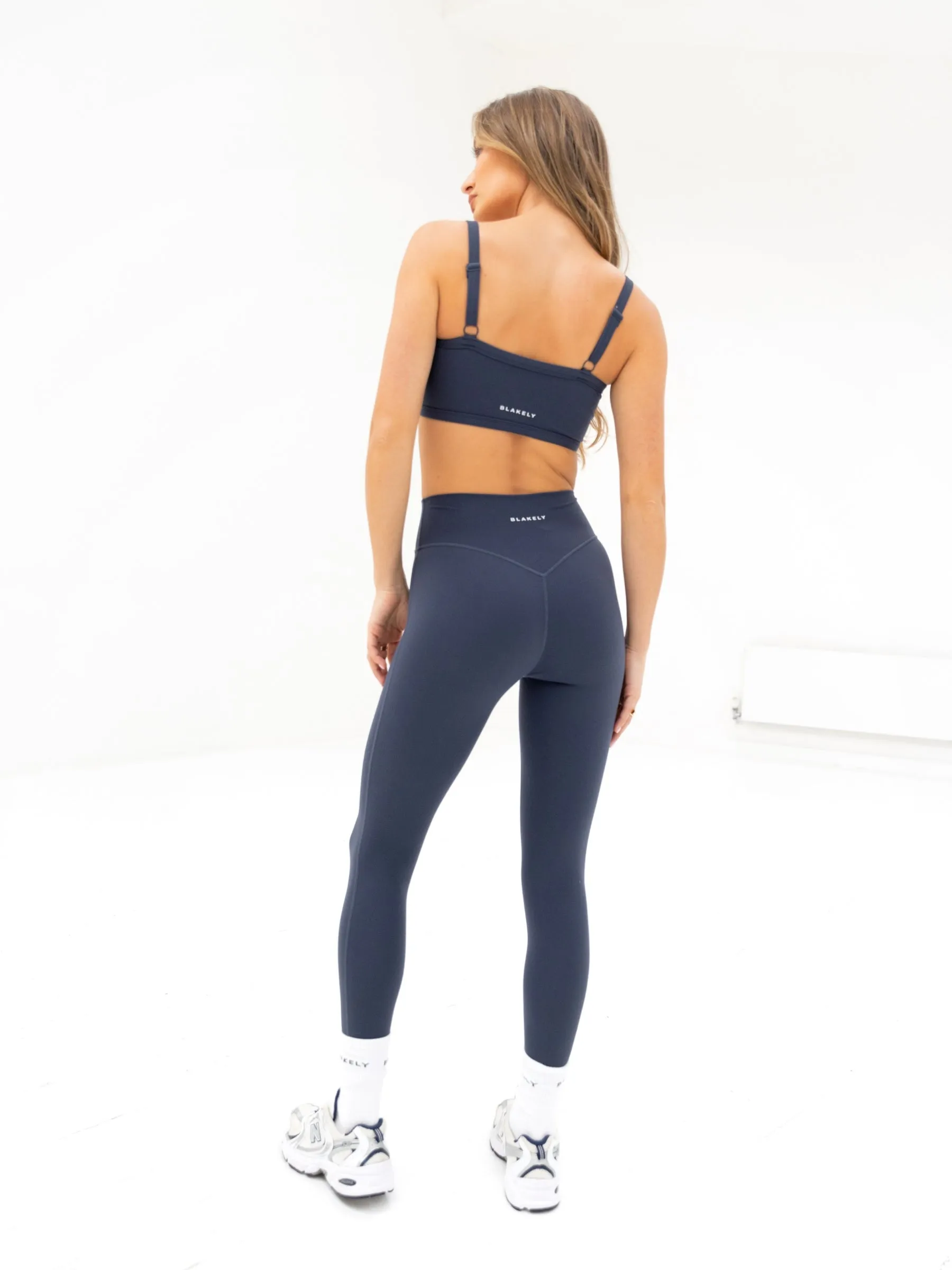 Ultimate Sports Bra - True Navy High neck seams ergonomic