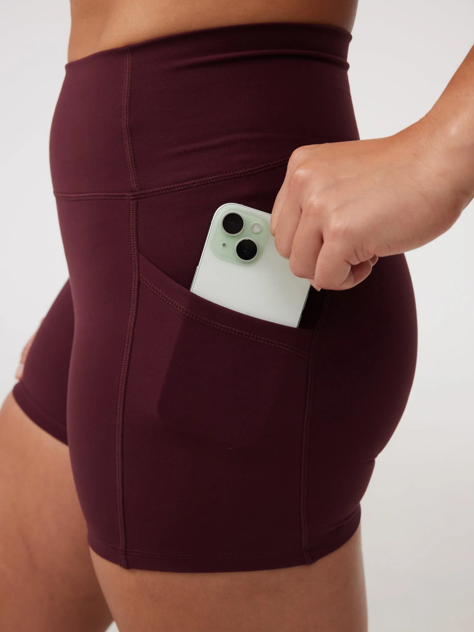 Pocket Shorts (Mini 4") in Sister Mother's Day gift Run Ready