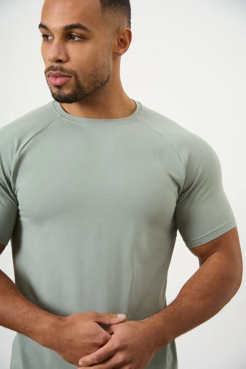 Athletic Fit T-Shirt in Sage Lightweight Layer Crew neck classic