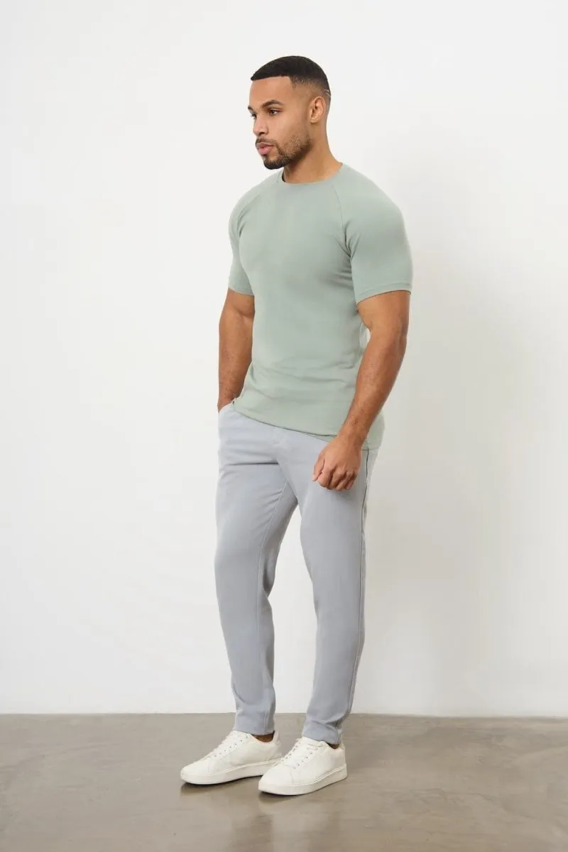 Athletic Fit T-Shirt in Sage Floral freshness Lightweight Comfort Wear