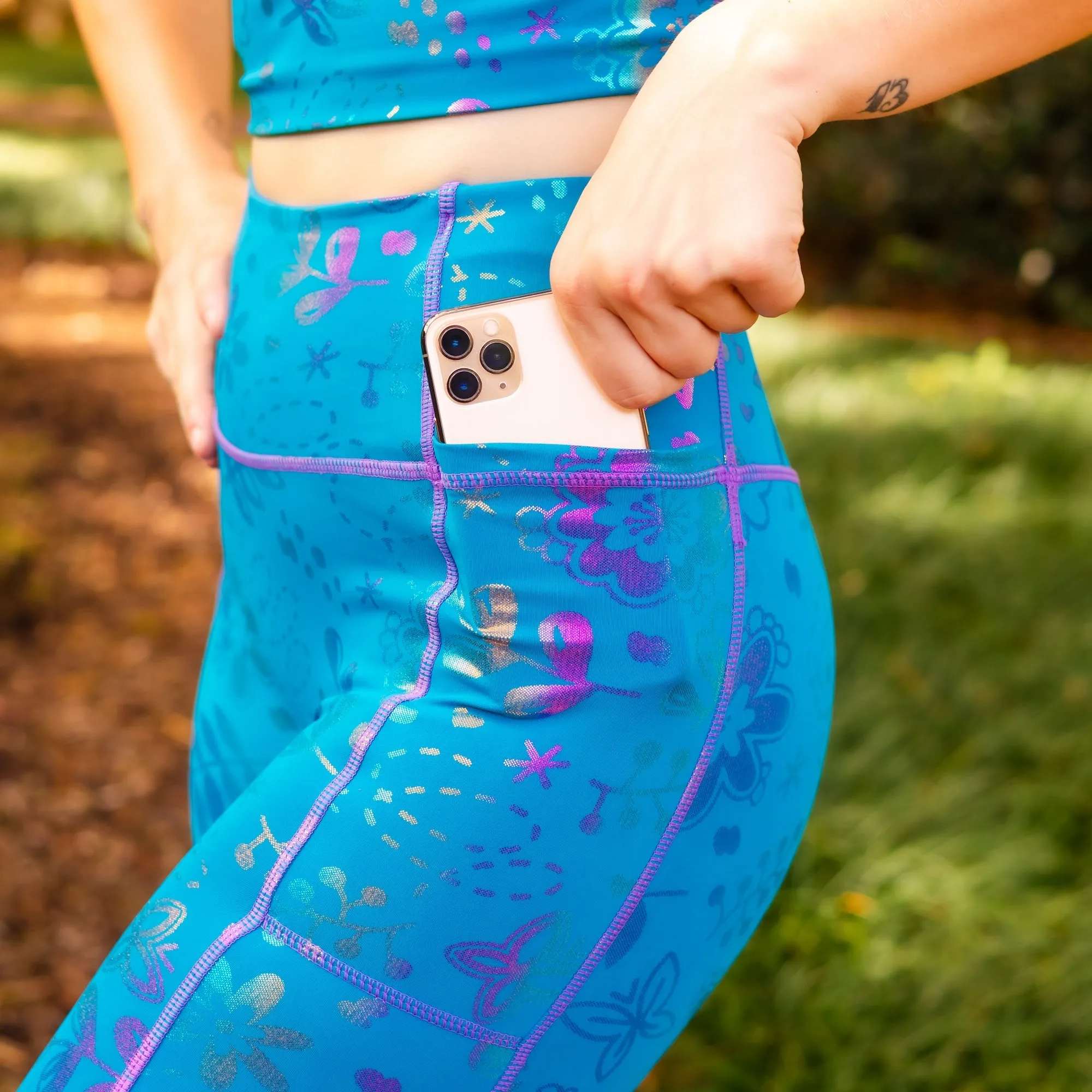 Miracle Hermana Leggings Budget Friendly Camping Gear sleek contour