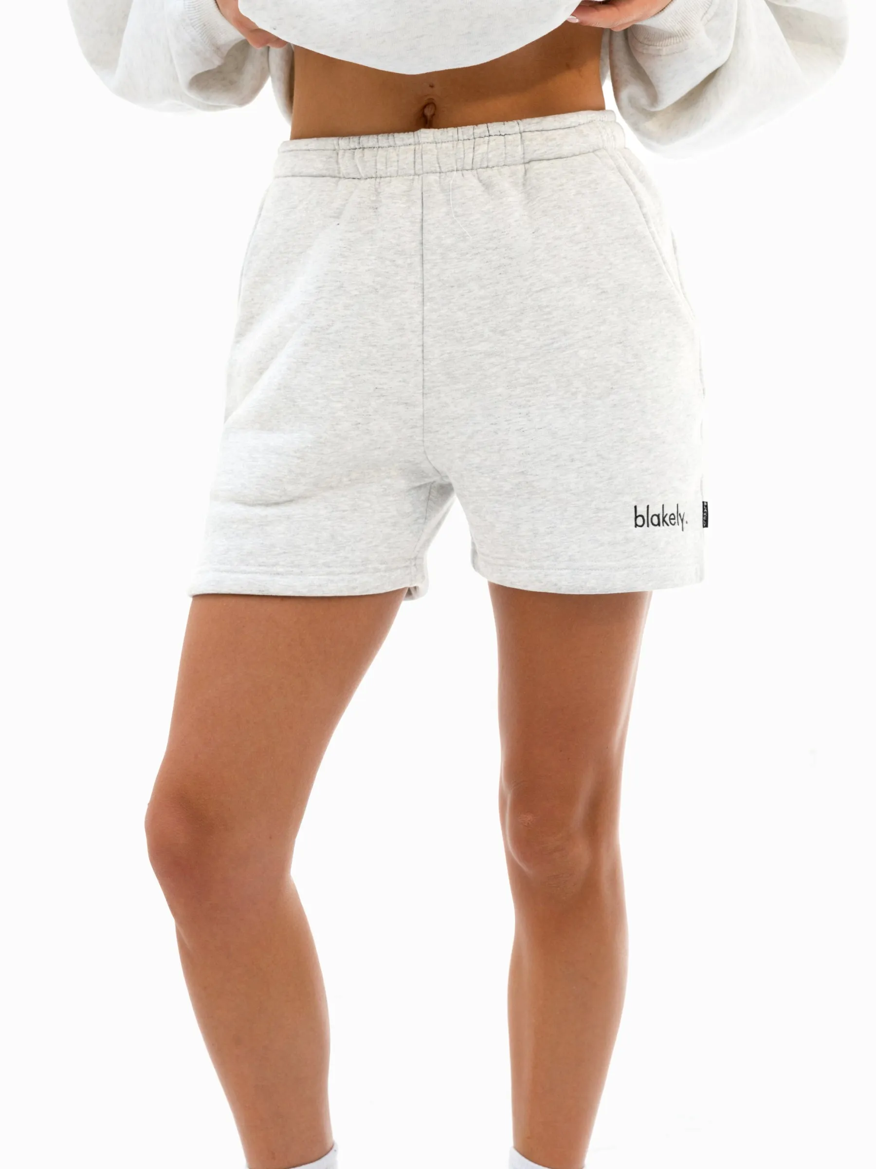 Sami Jogger Shorts - Marl White embroidery work Warm Mood