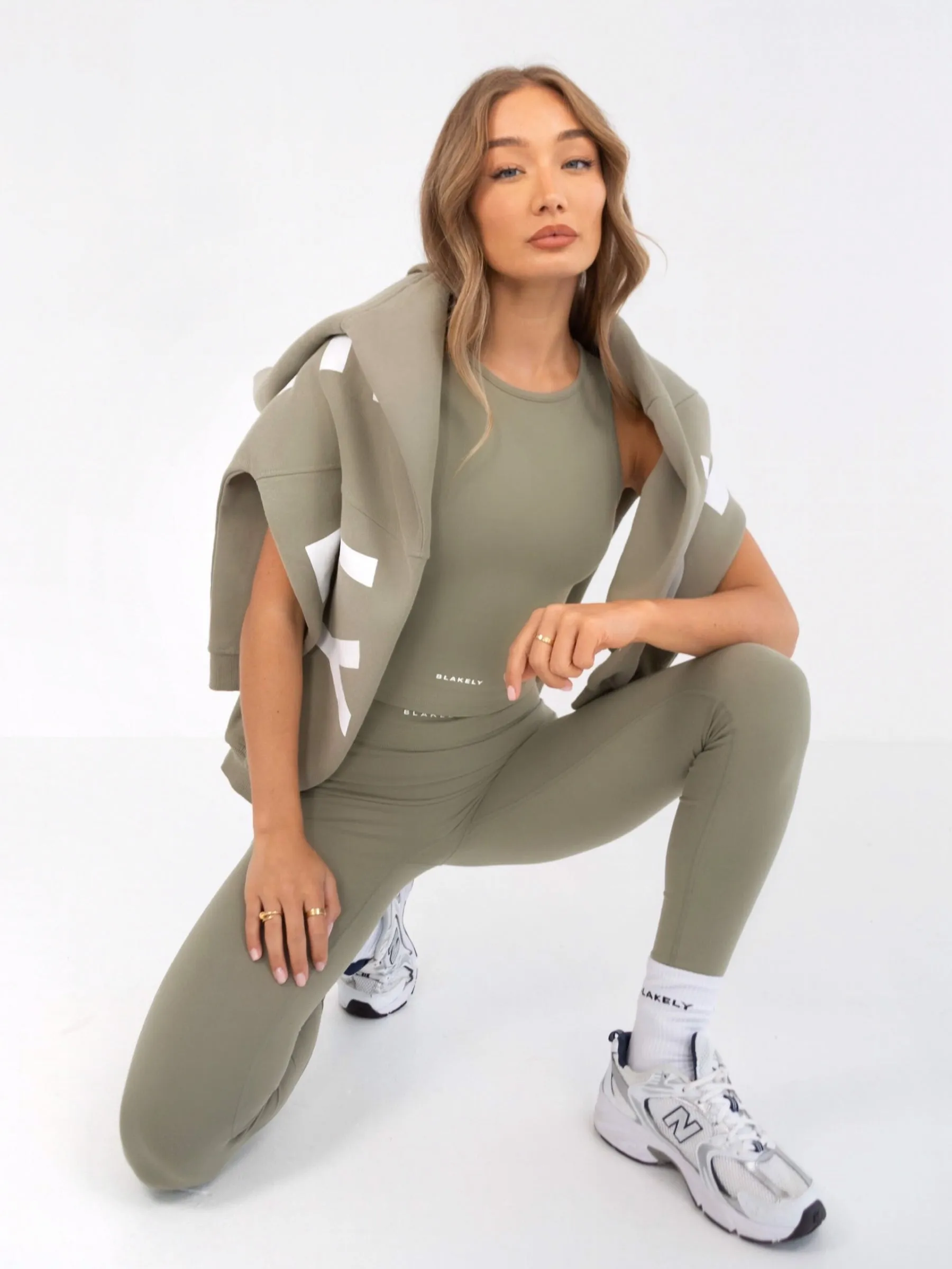 Compression Fit Day Ready Ultimate Soft Lifestyle Leggings - Olive