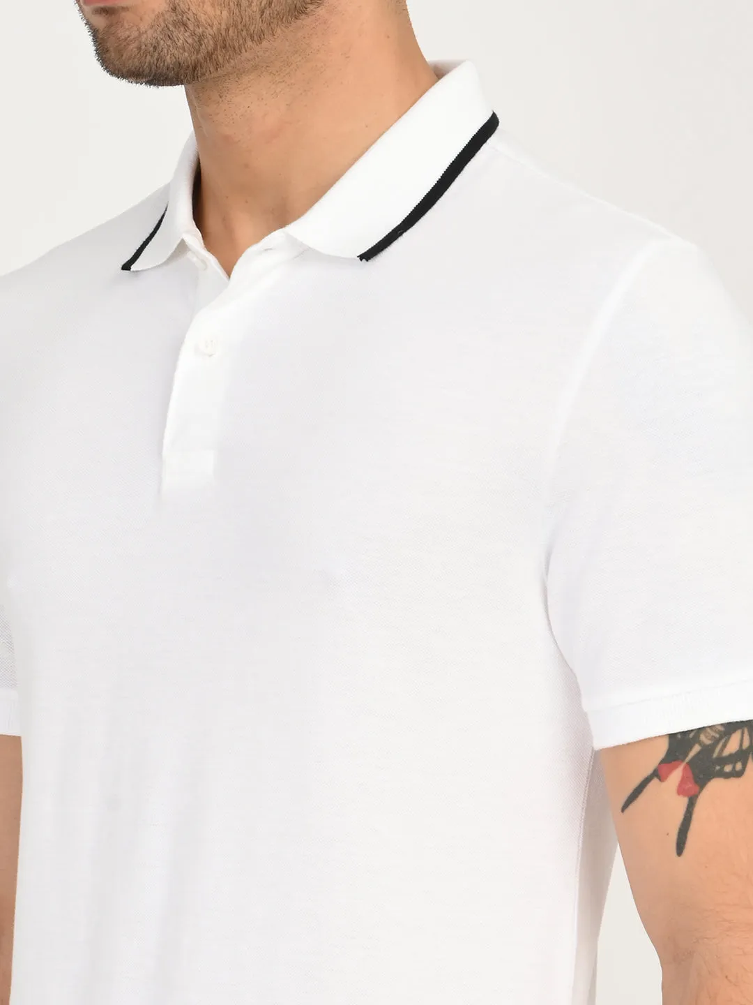 Breathable Stretch Men's Solid White Slim Fit Polo T-shirt