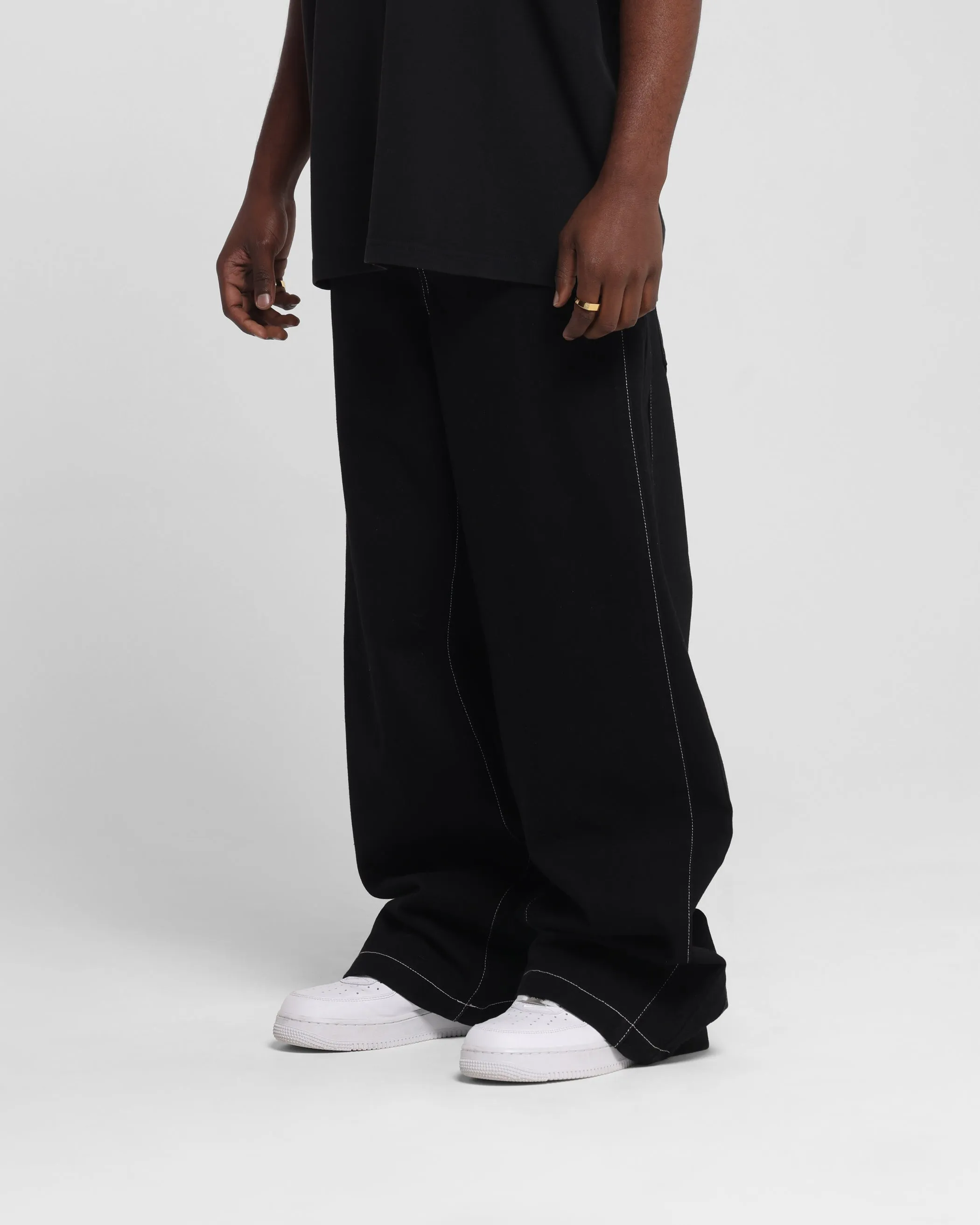 Loiter Shadow Jeans Black Minimalist Style Festival Outfit Loose Teen Outfit Bold Urban Explorer