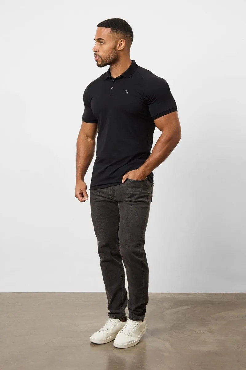 Athletic Fit Polo Shirt in Black Breathable knit