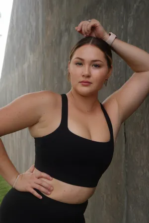 Seam-Free Feel Resistance Sports Bra