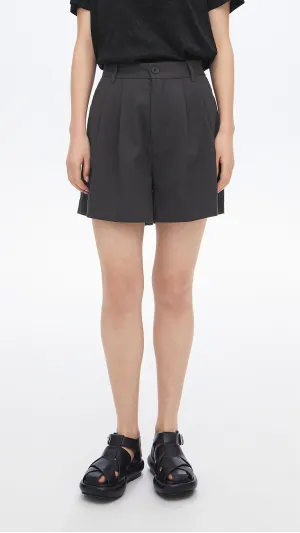 Pleated Shorts Mind Glow