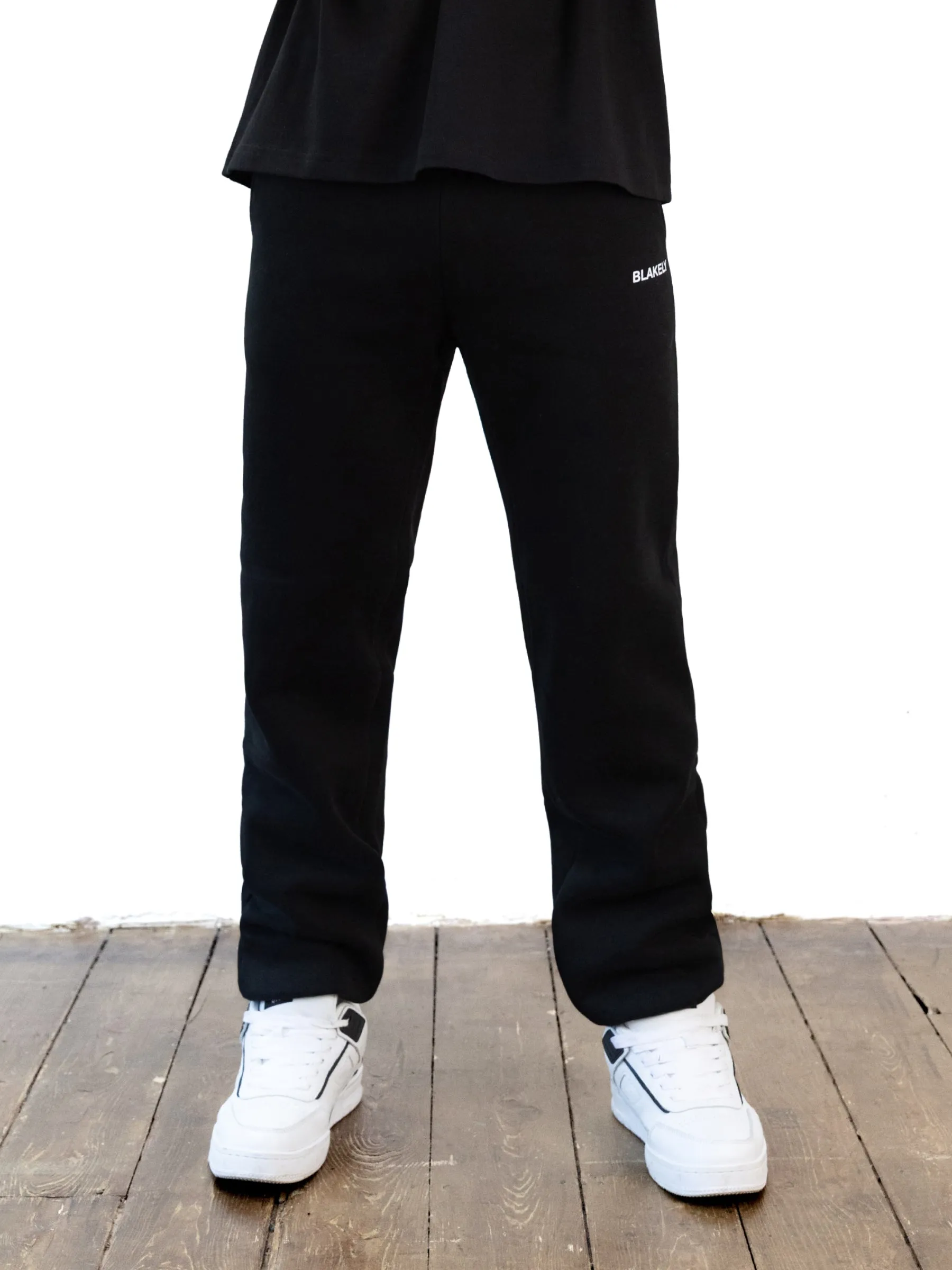 ReinforcedBeltLoops All-Day Wear Italic Relaxed Sweatpants - Black