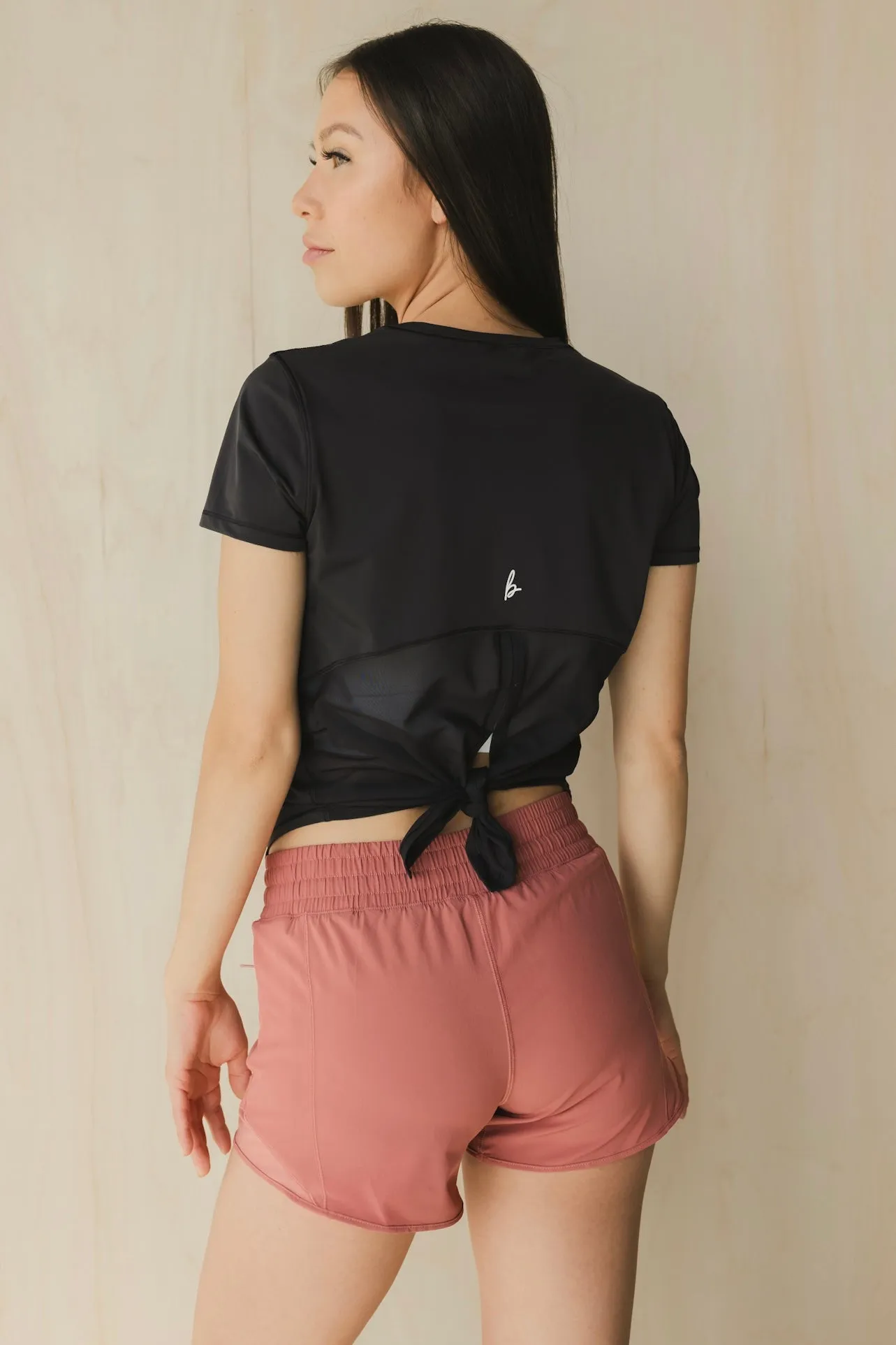 Fresh Outfit Open Back Tee