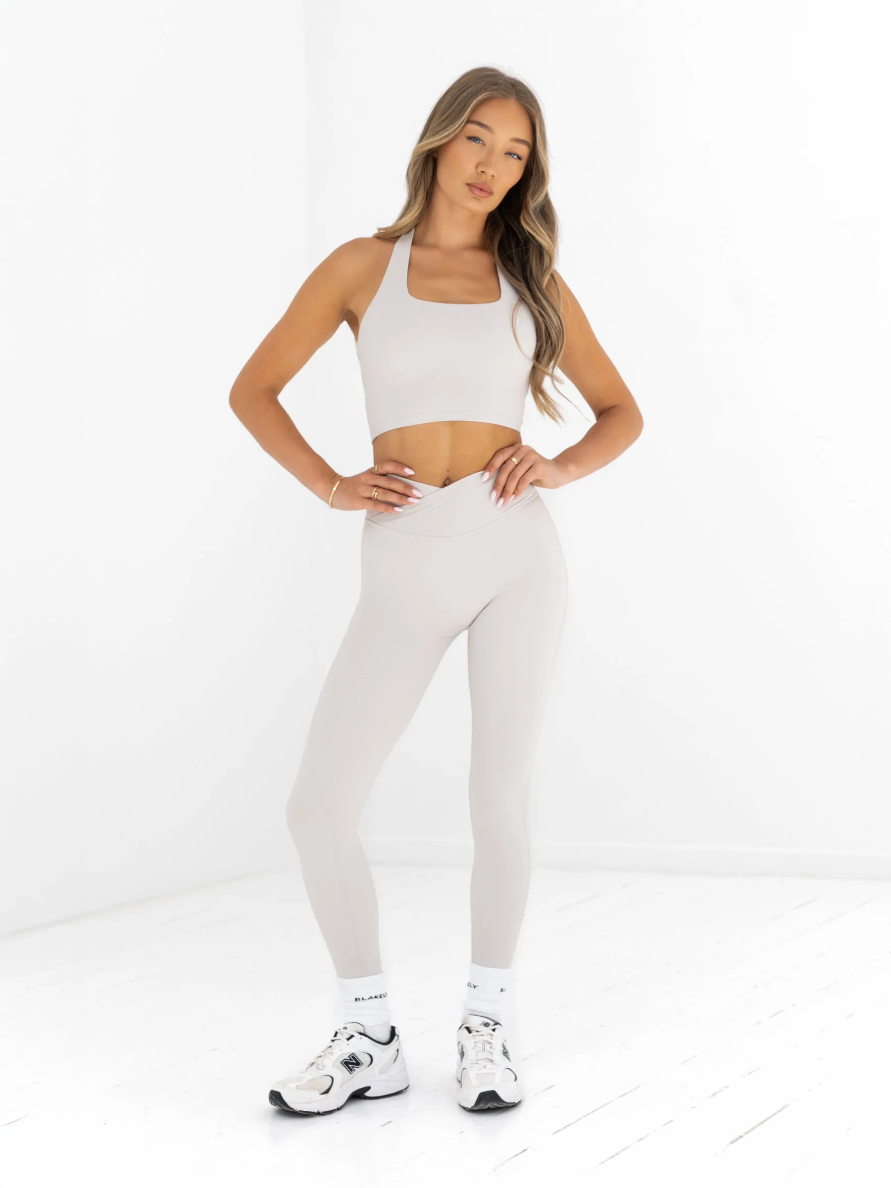 Gentle Fit Day Ready Ultimate Crossover Leggings - Ivory