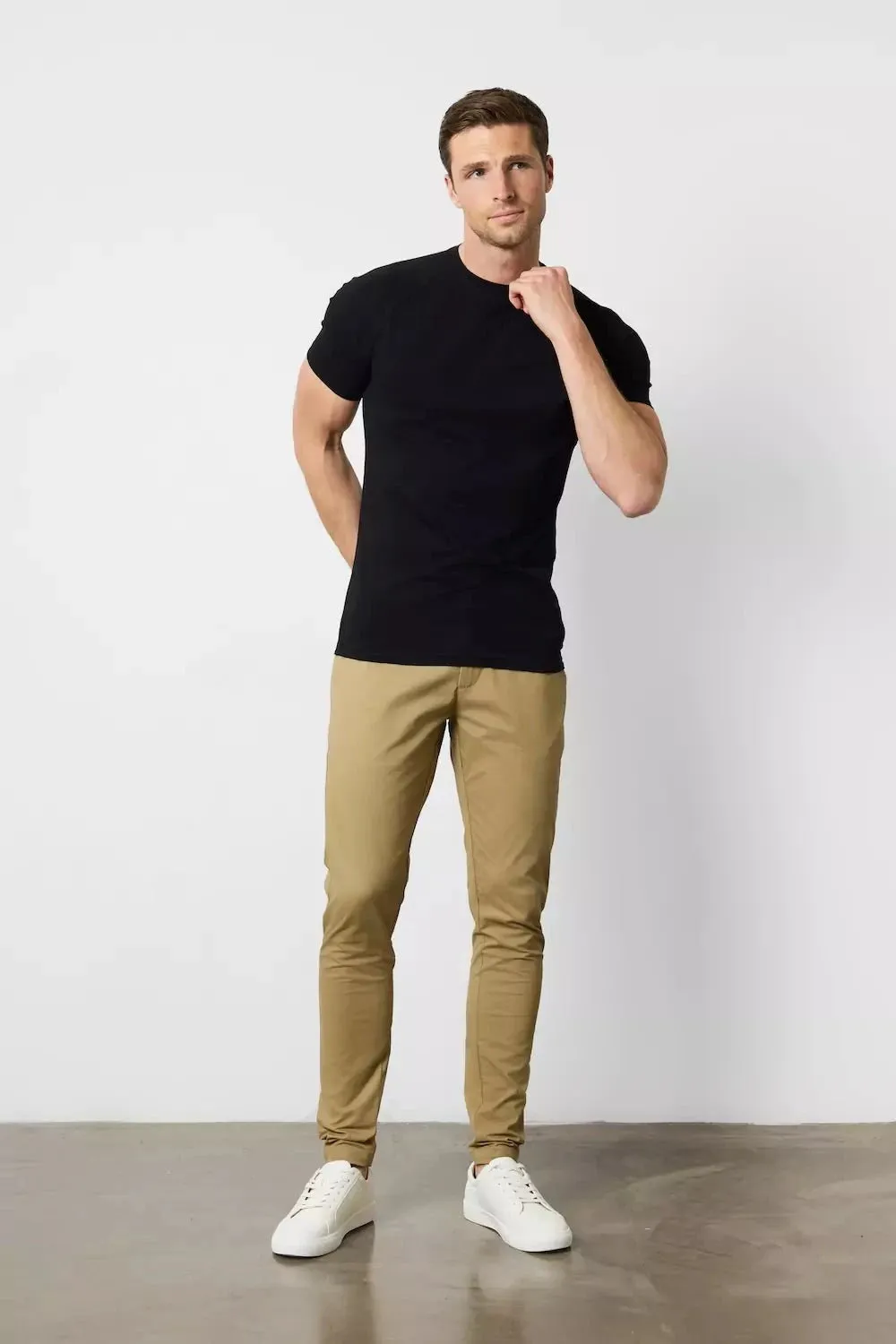Athletic Fit T-Shirt in Black EcoFriendlyDyes