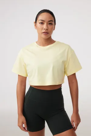 Soft and Flexible Active Layering Oversized Crop Tee in Sunshine