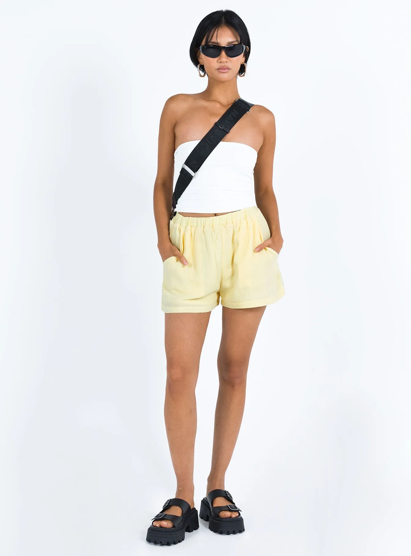 Mateo Shorts Lemon AntiStatic Material