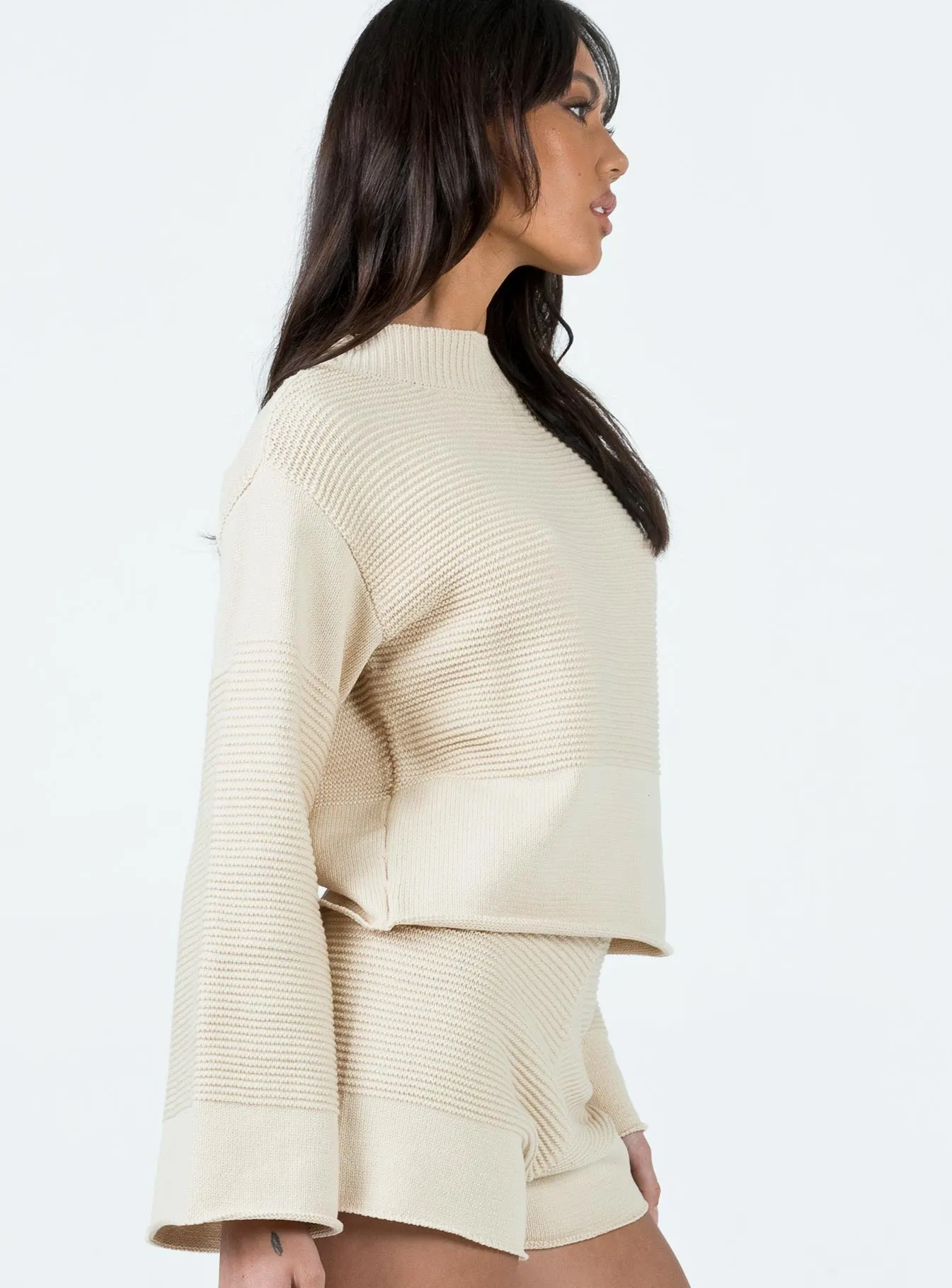 Cheyenne Set Beige Organza Fit Daily Fit