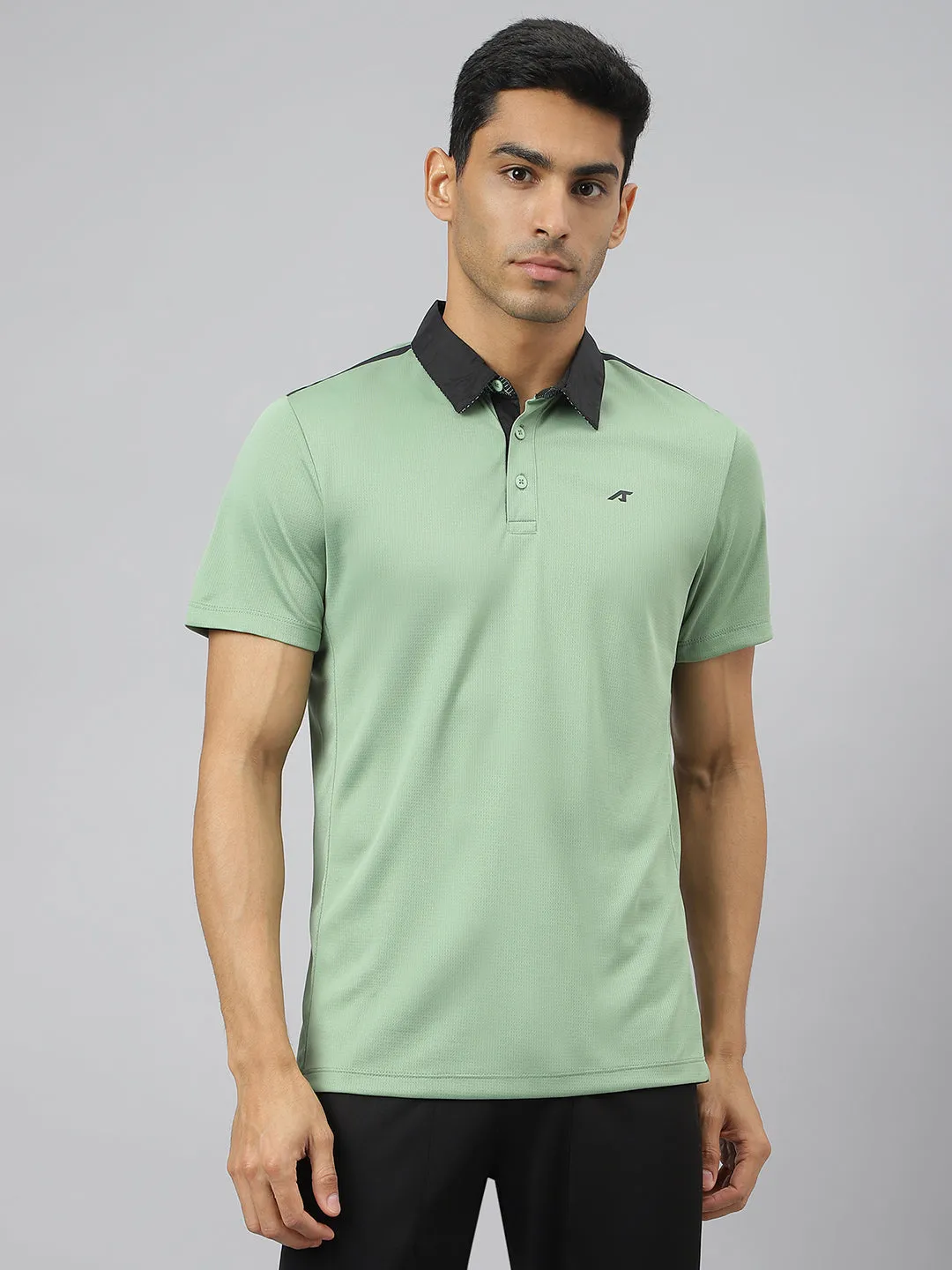 Tailored Fit Durable Buttonholes Alcis Men Frost Green Train-Tech Anti-Static Slim-Fit Training Polo T-Shirt
