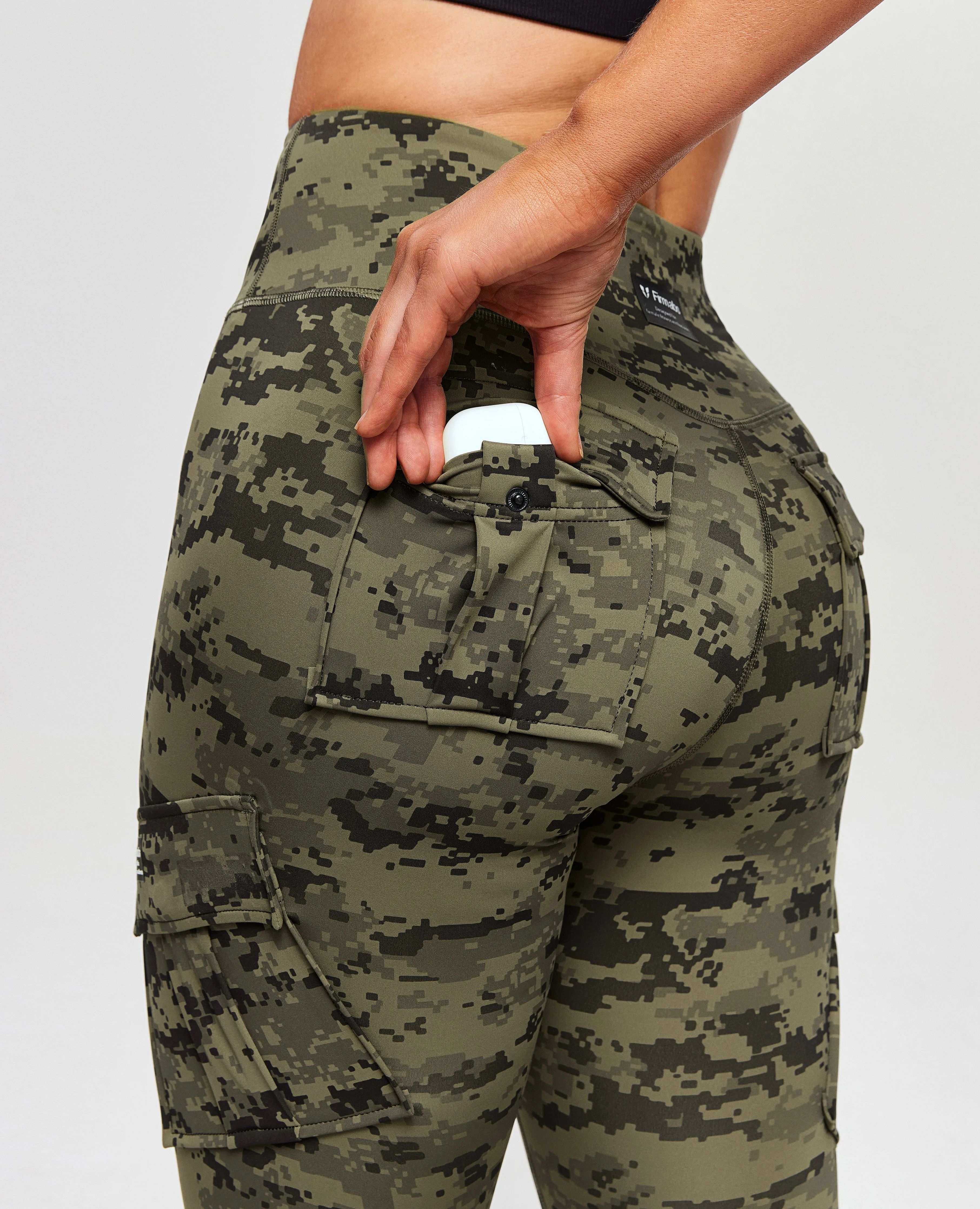 Solo Cargo Leggings - Army Green Camo Contoured Fit Daily Comfort
