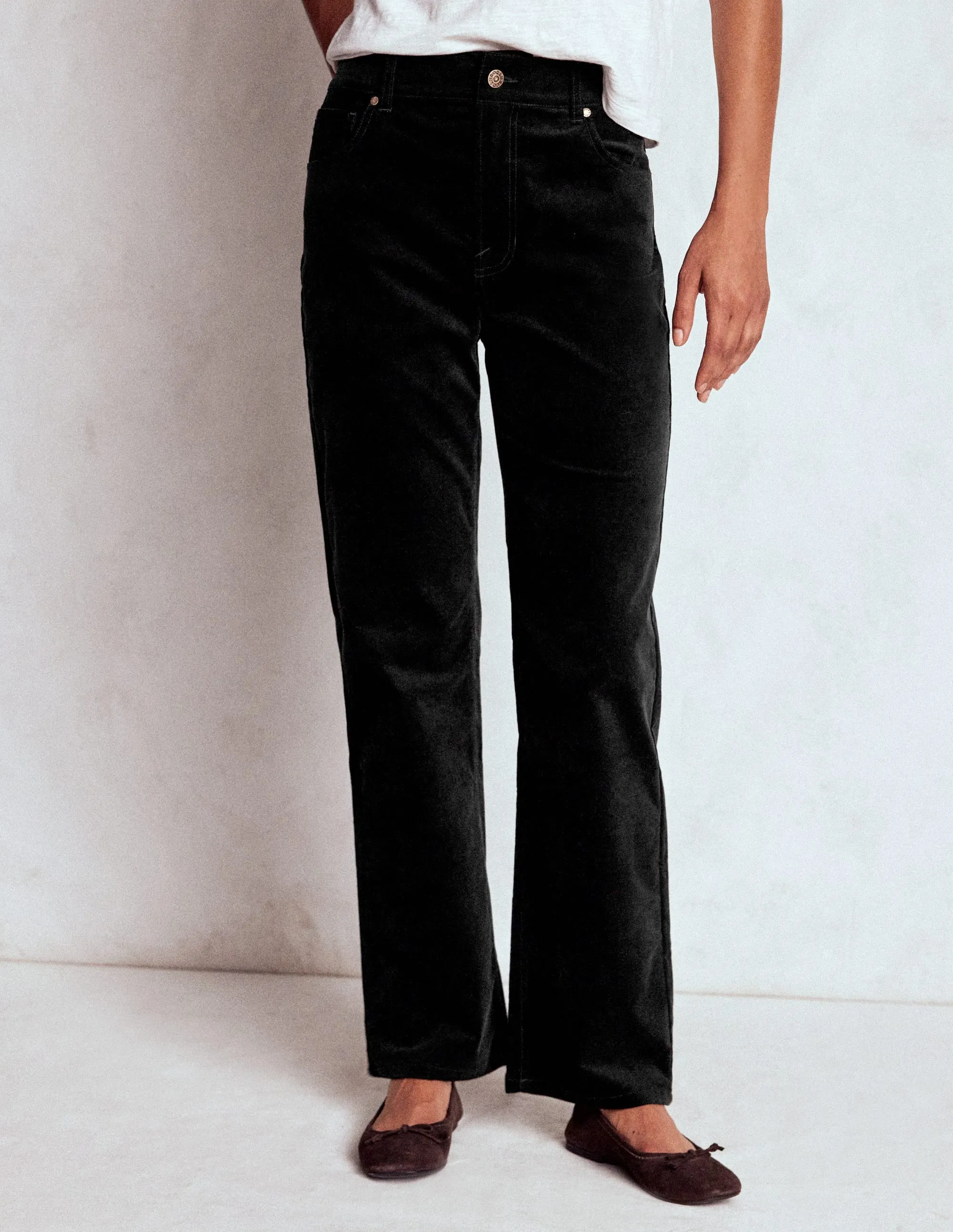 Velveteen Straight Jeans-Black Winter Warmth Durable Minimalist Traveler Gear Bold Look