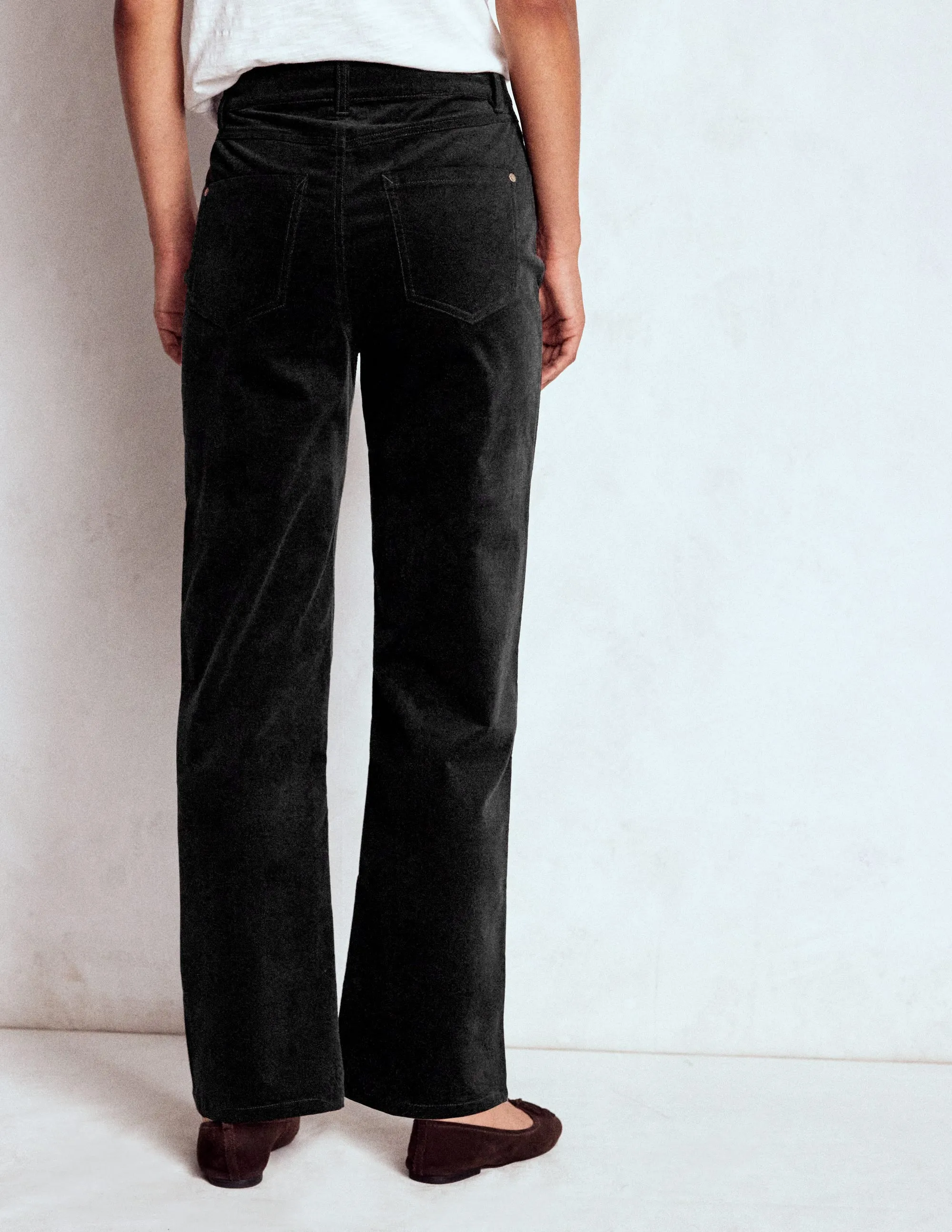 Velveteen Straight Jeans-Black Student Outfit Earthy Everyday Ready